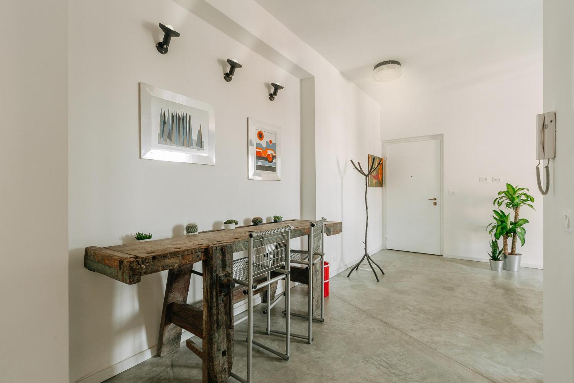New And Stylish Apartment! *