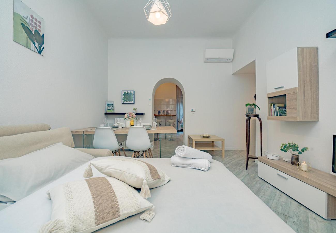 Apartment Turrohouse-Duomo 12 Minutes Away Milan