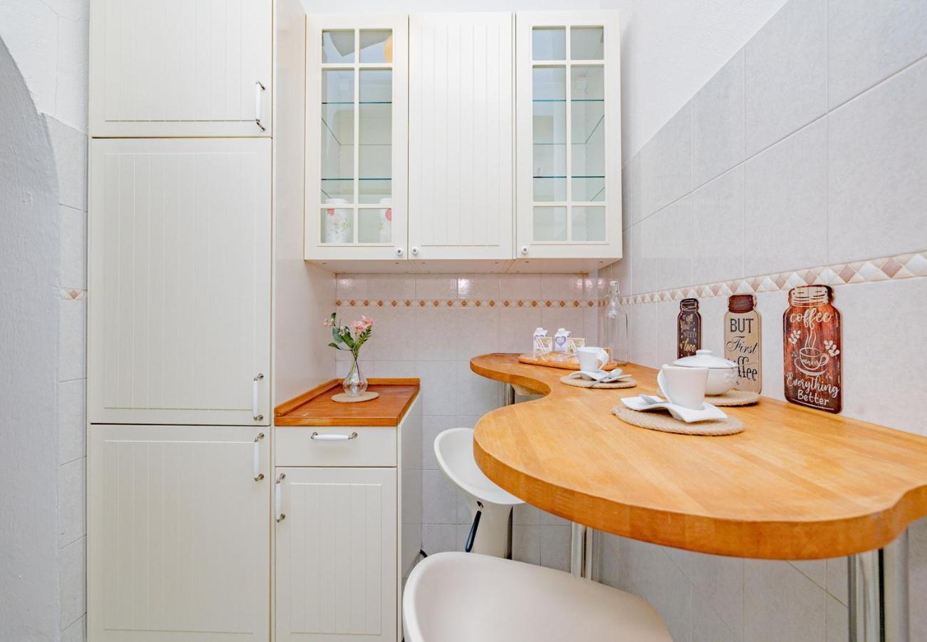 Turrohouse-Duomo 12 Minutes Away Apartment Milan