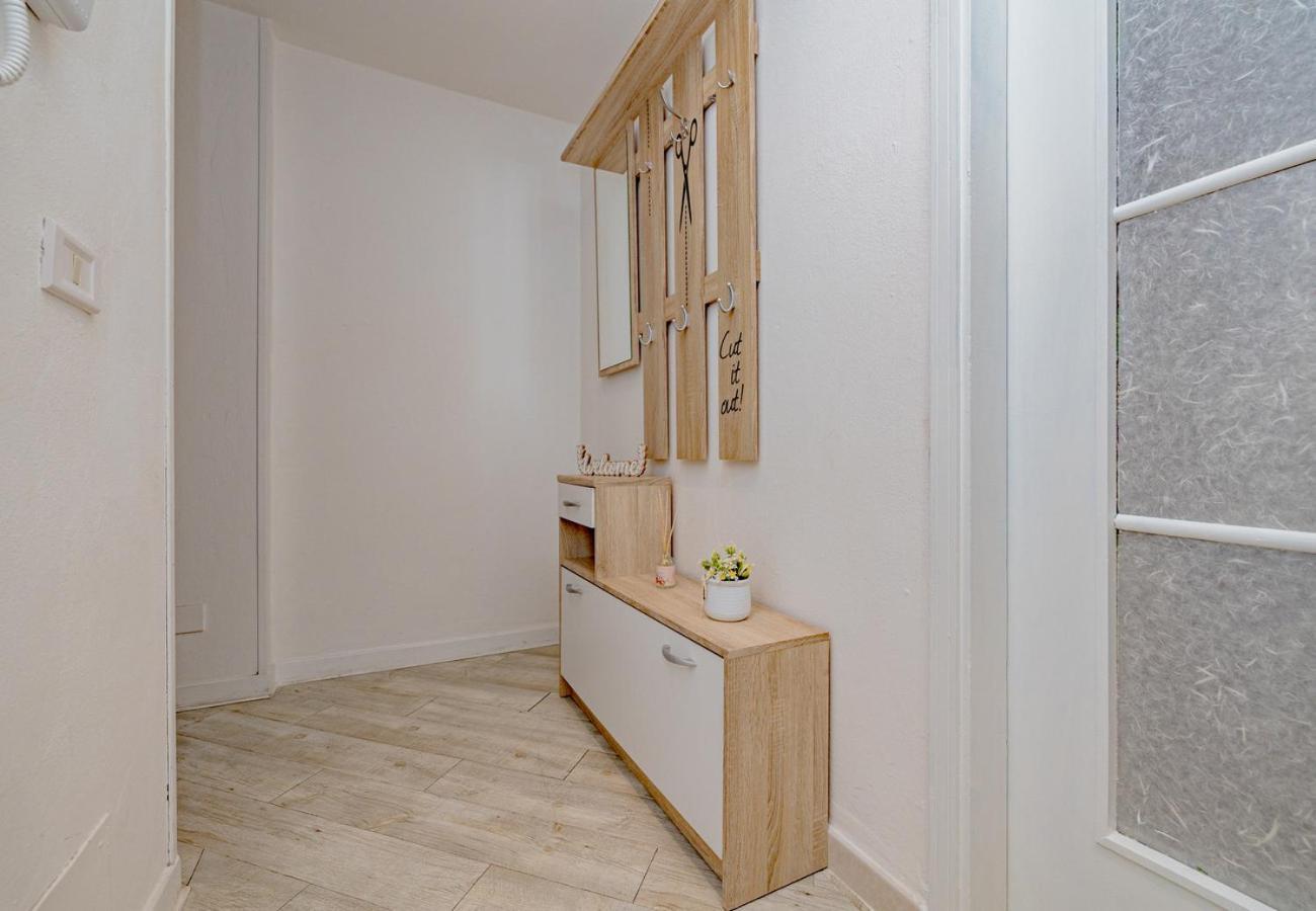 Apartment Turrohouse-Duomo 12 Minutes Away Milan