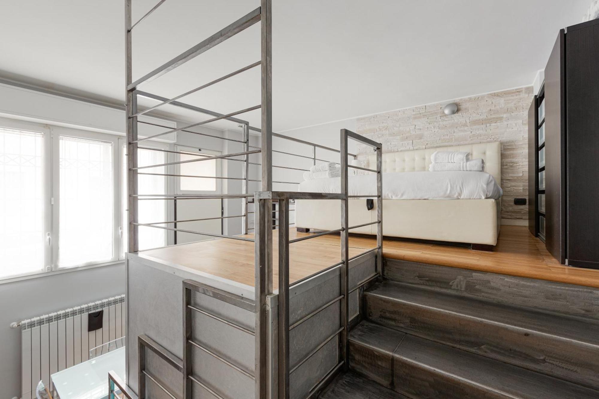 - Gorla M1 Modern Studio! * Mailand