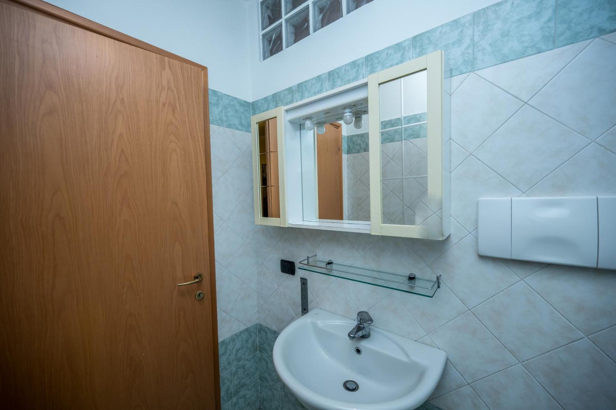 Cozy Rogoredo Next To The Metro And Train Station Apartment Mailand