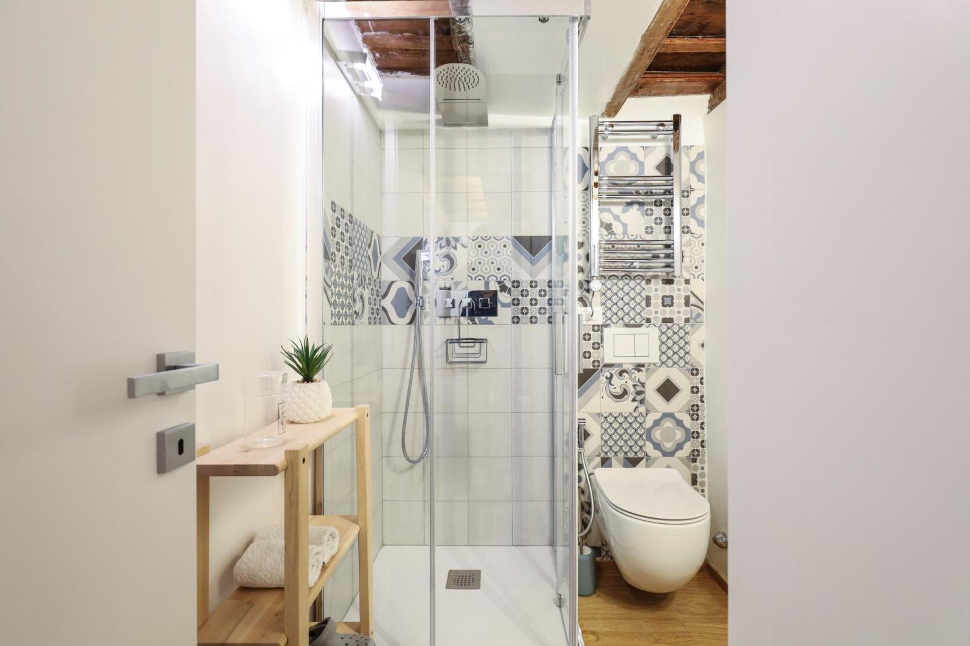 Cozy Loft Near Navigli, Close To Duomo And Bocconi - Italy Flat Vacation *