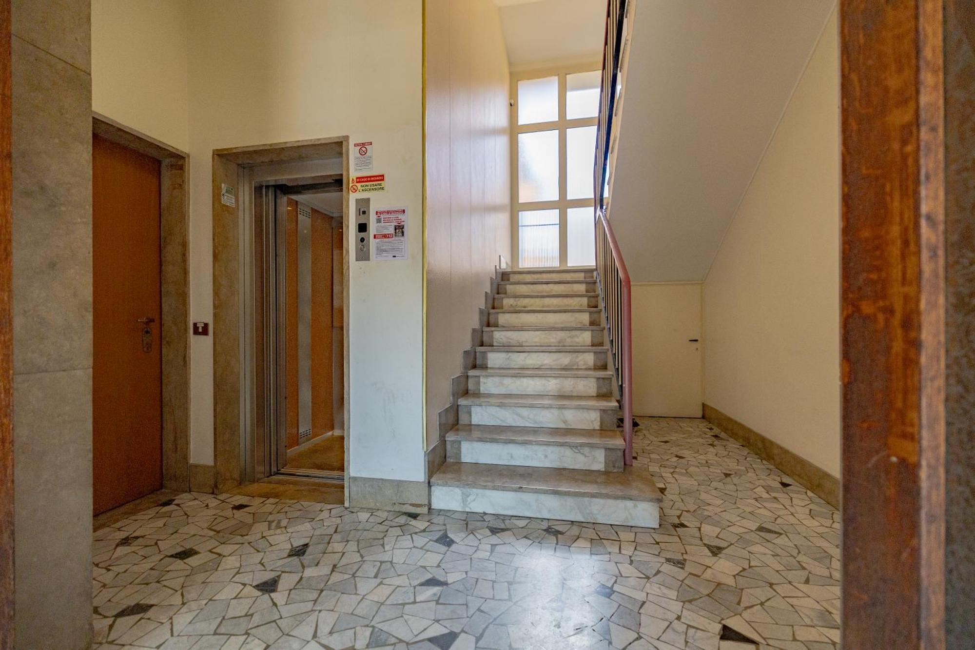 Luxury - 1 * Mailand