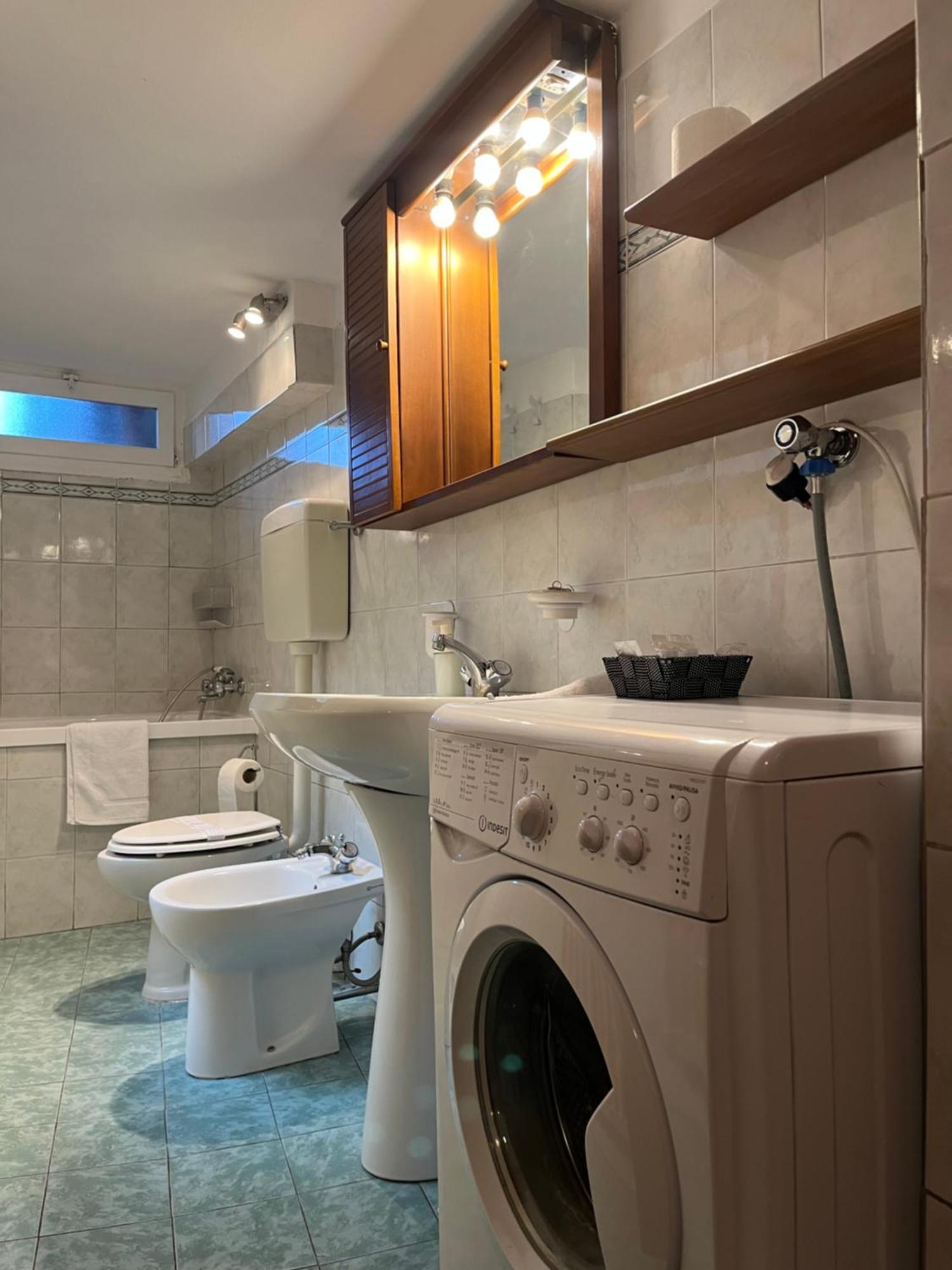 Apartamento Centro Storico Vista Colonne San Lorenzo
