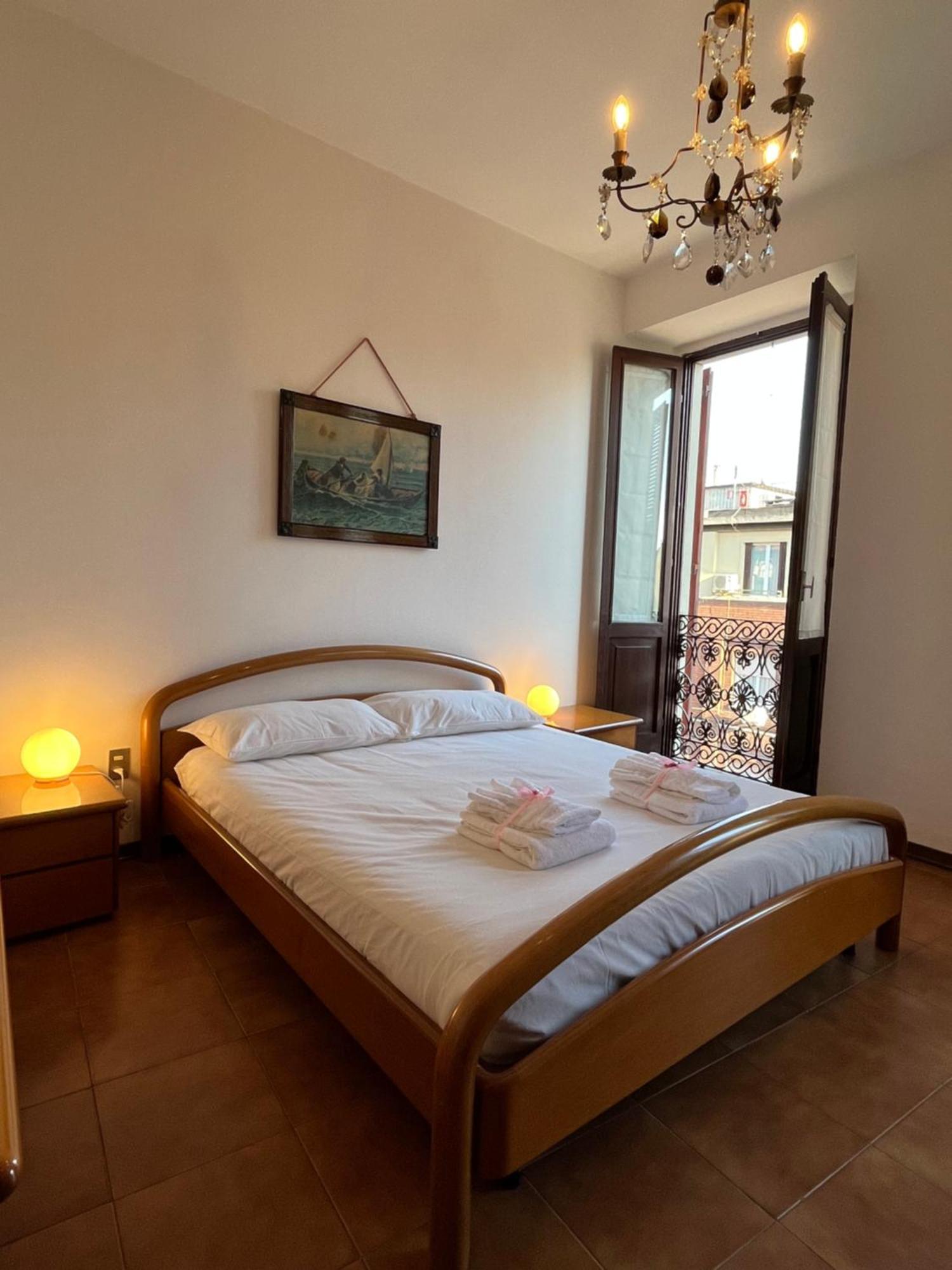 Apartamento Centro Storico Vista Colonne San Lorenzo *