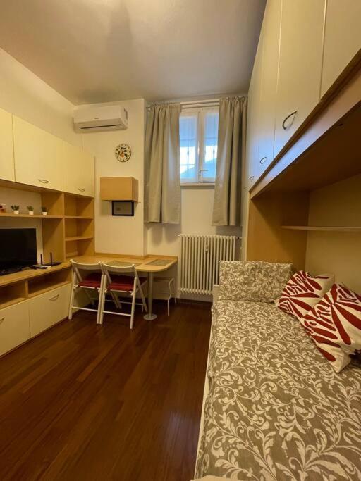 Trebbia Tavrvs Real Estate *