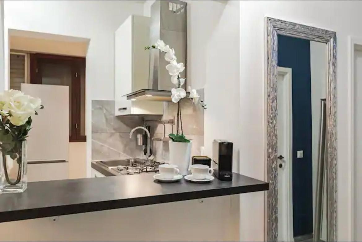 Navigli Apartment *