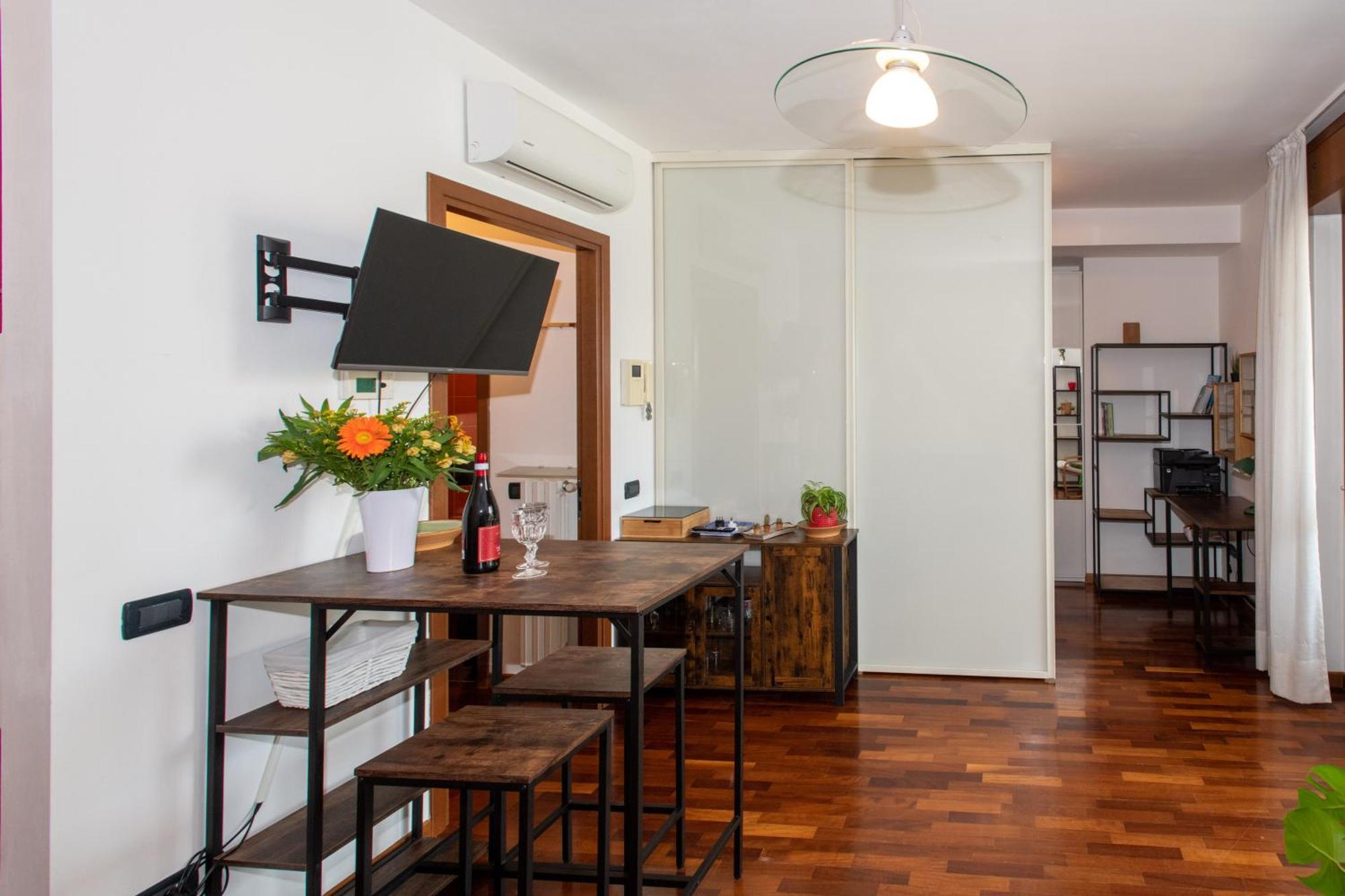 10 Minutes Duomo-elegant Apartment