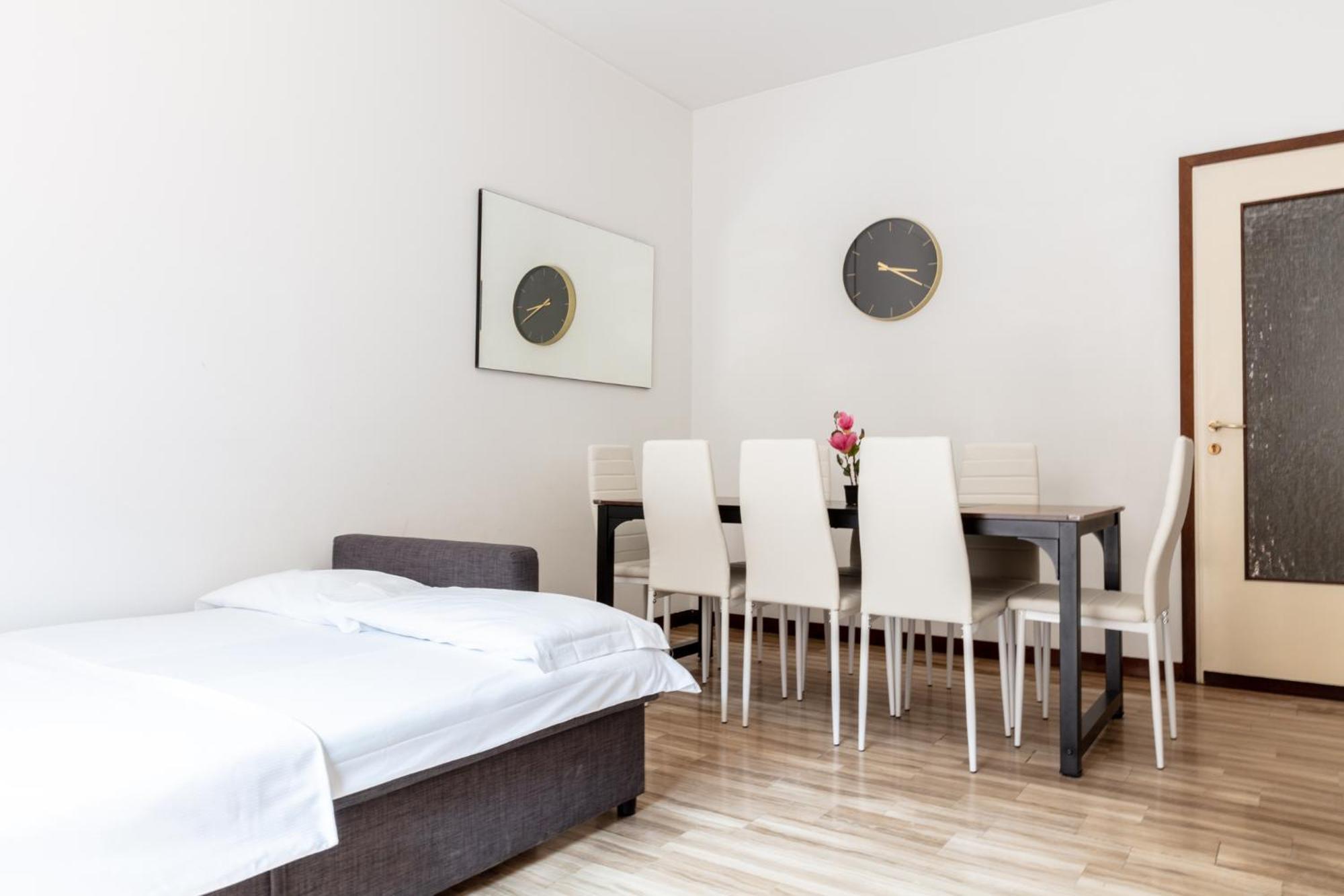 Dehomes - Porta Vittoria Luxury Apartment