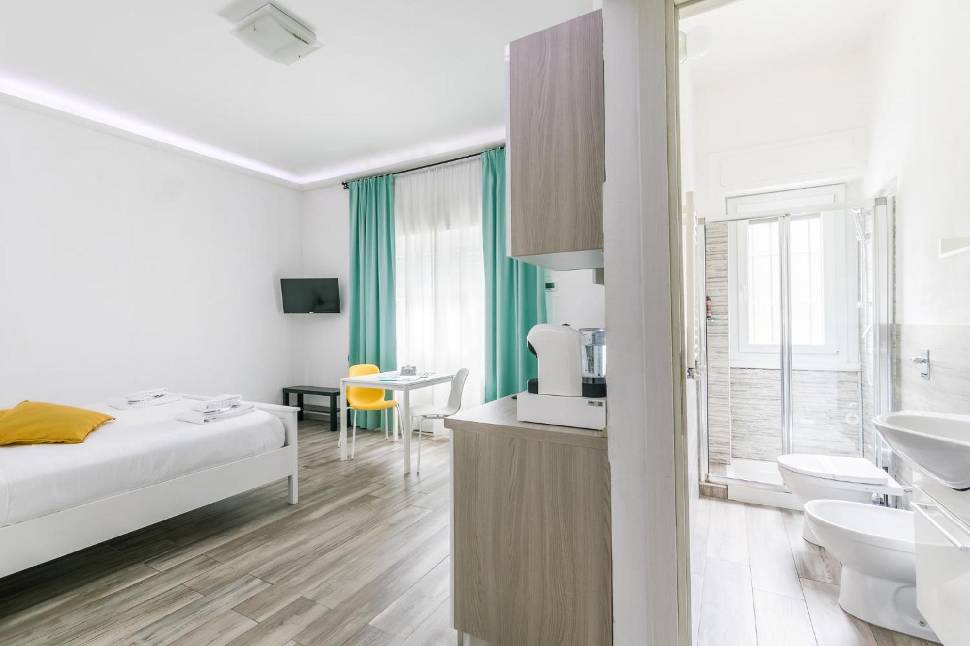 Apartment 21 Ext