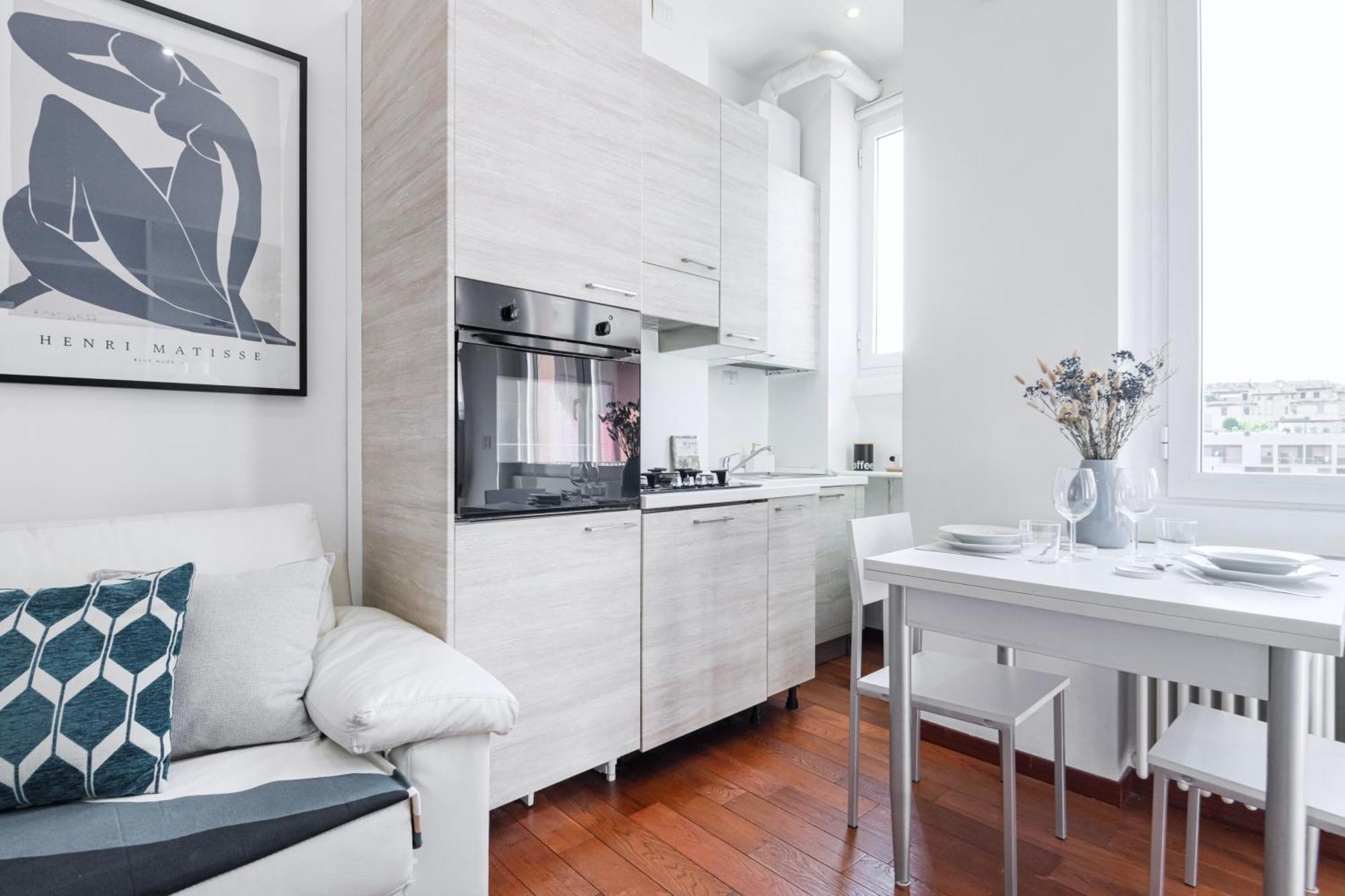 And Cozy In Porta Romana By Easylife *