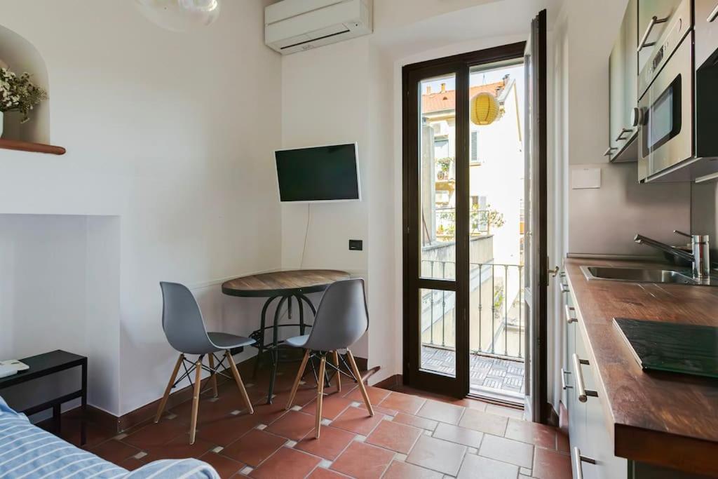 Alessandro 10 Mins Duomo Apartment *