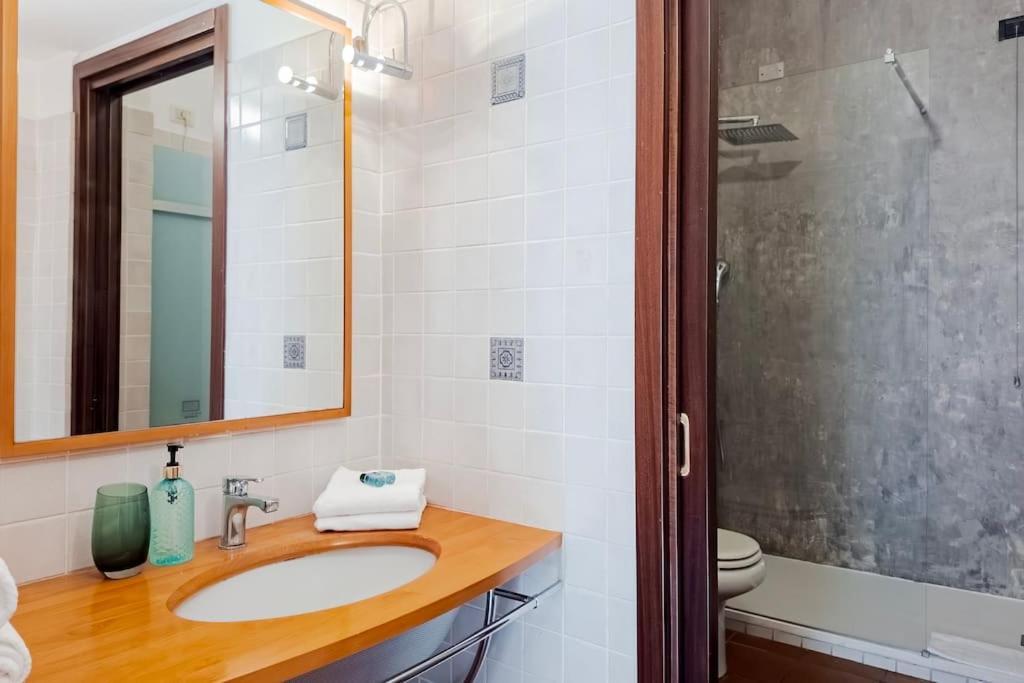 Apartment Alessandro 10 Mins Duomo Milan