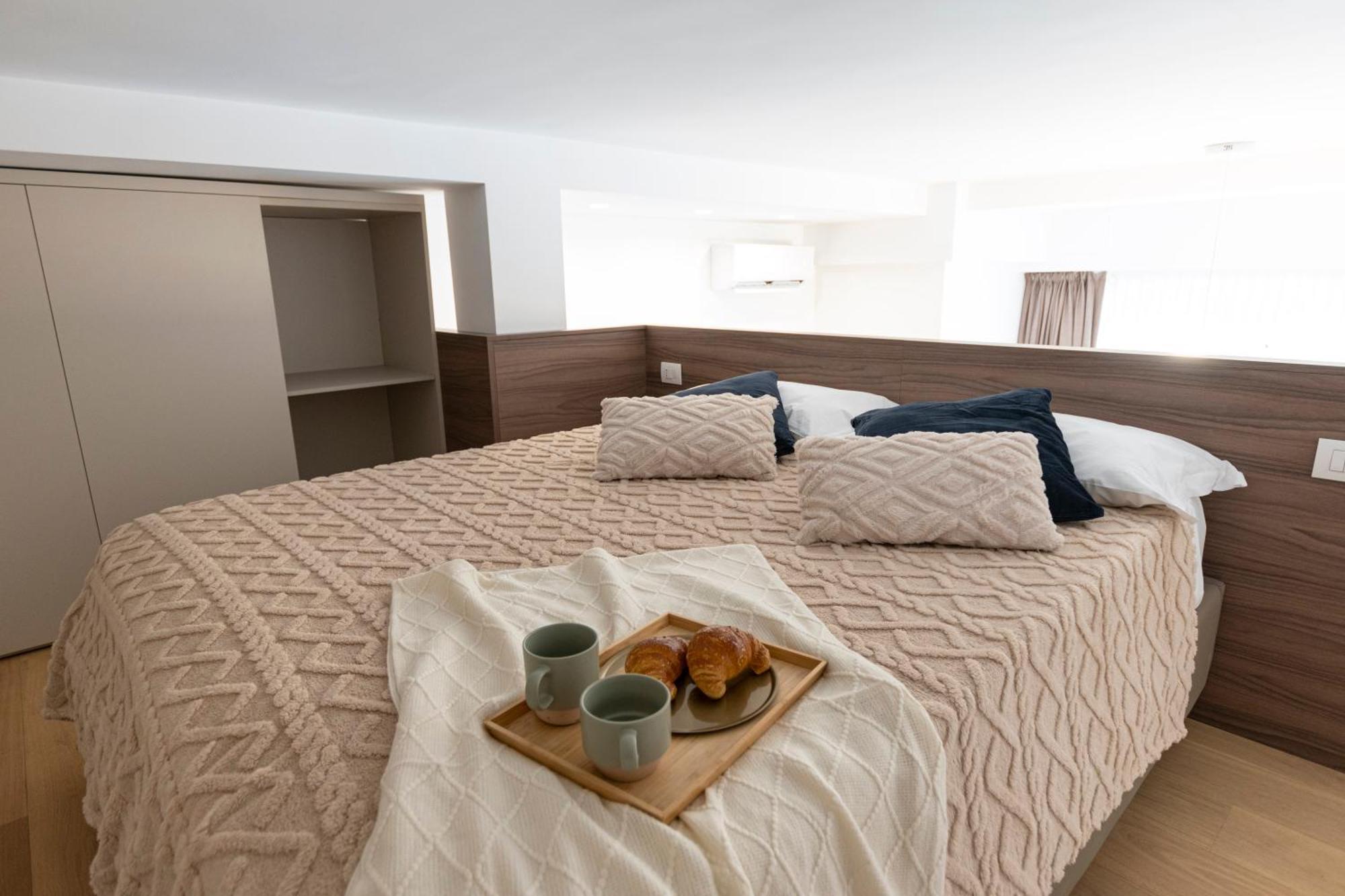 We - Porta Venezia Apartment