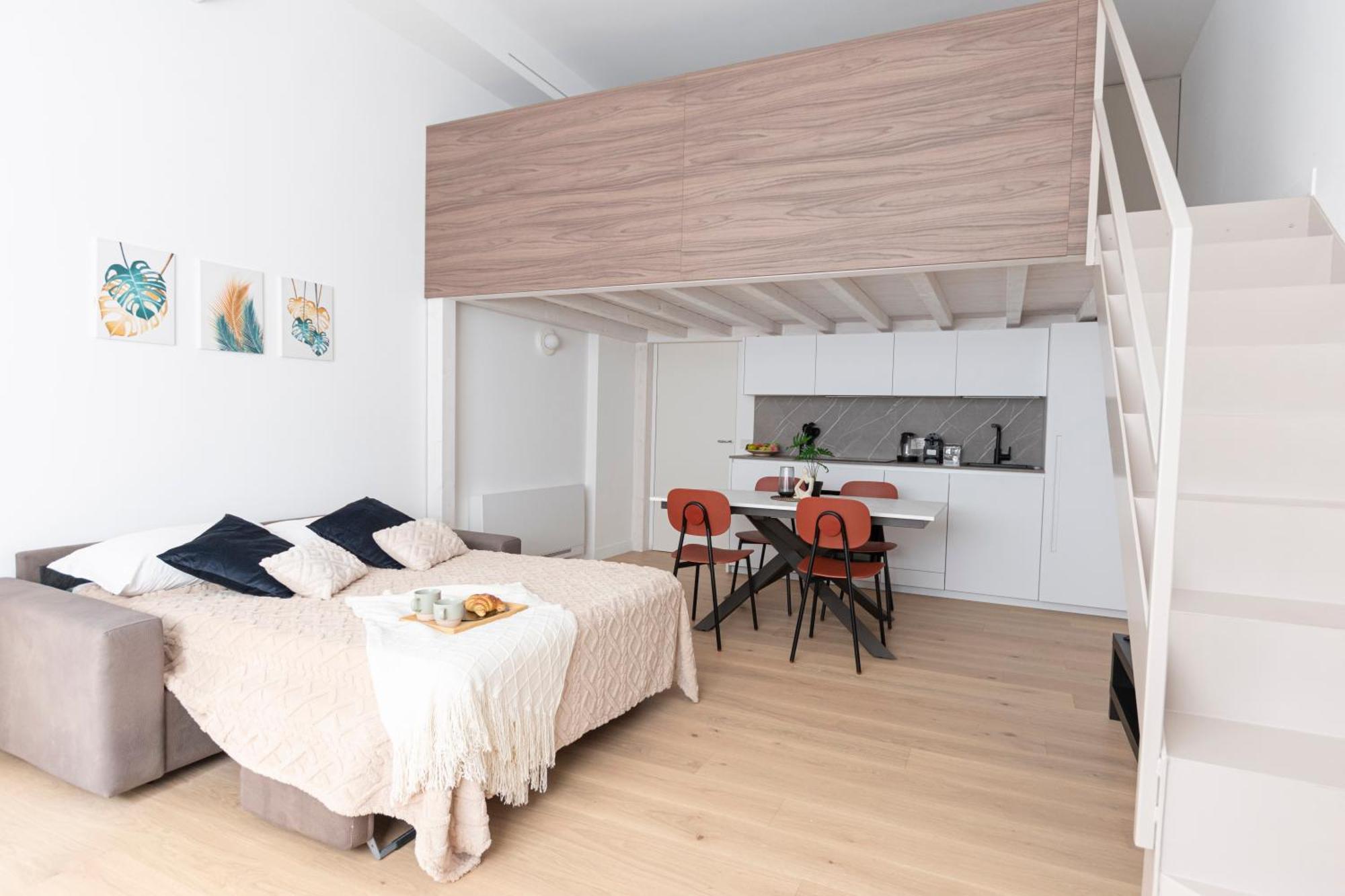 We - Porta Venezia Apartment *