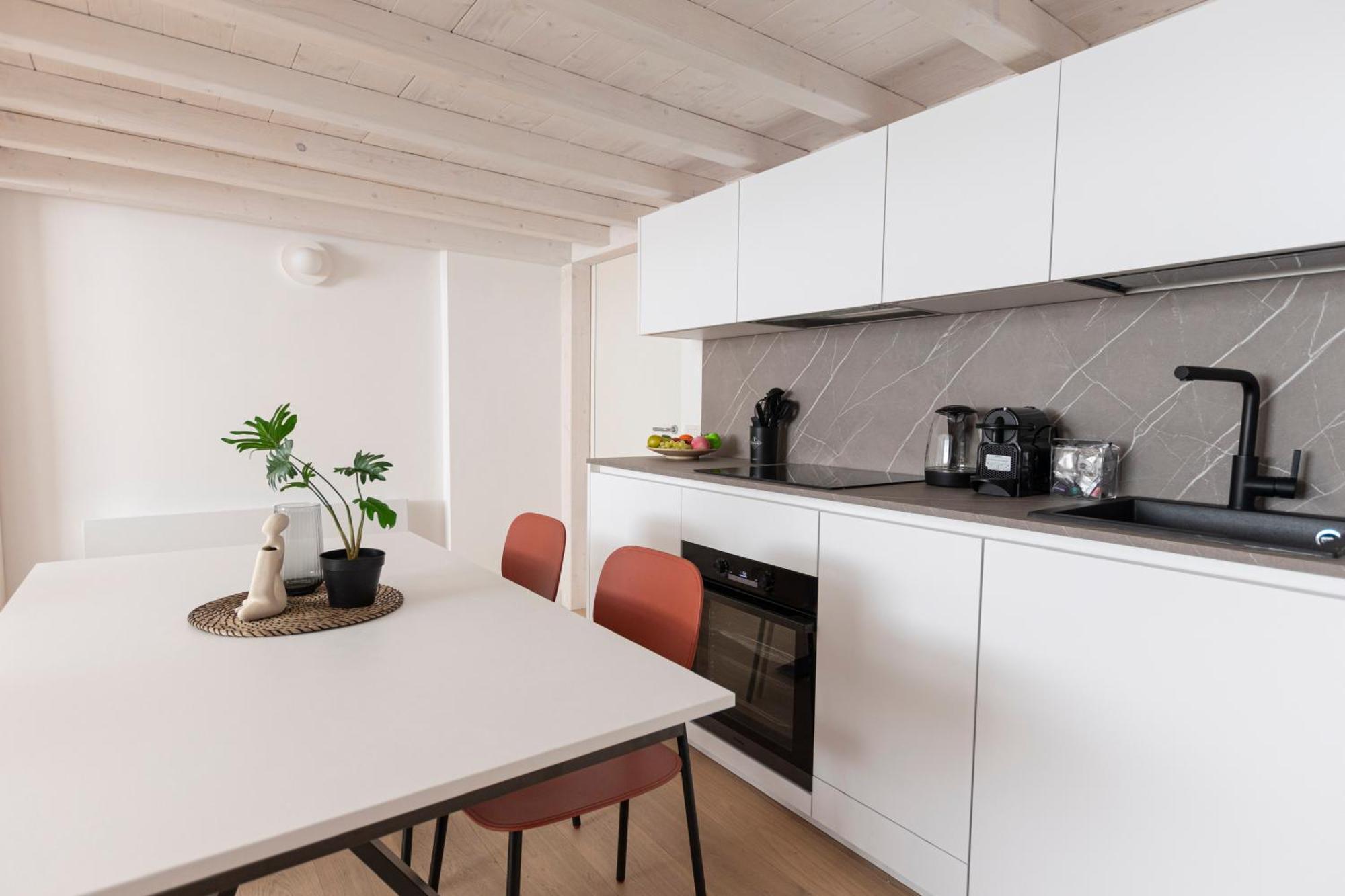 We - Porta Venezia Apartment