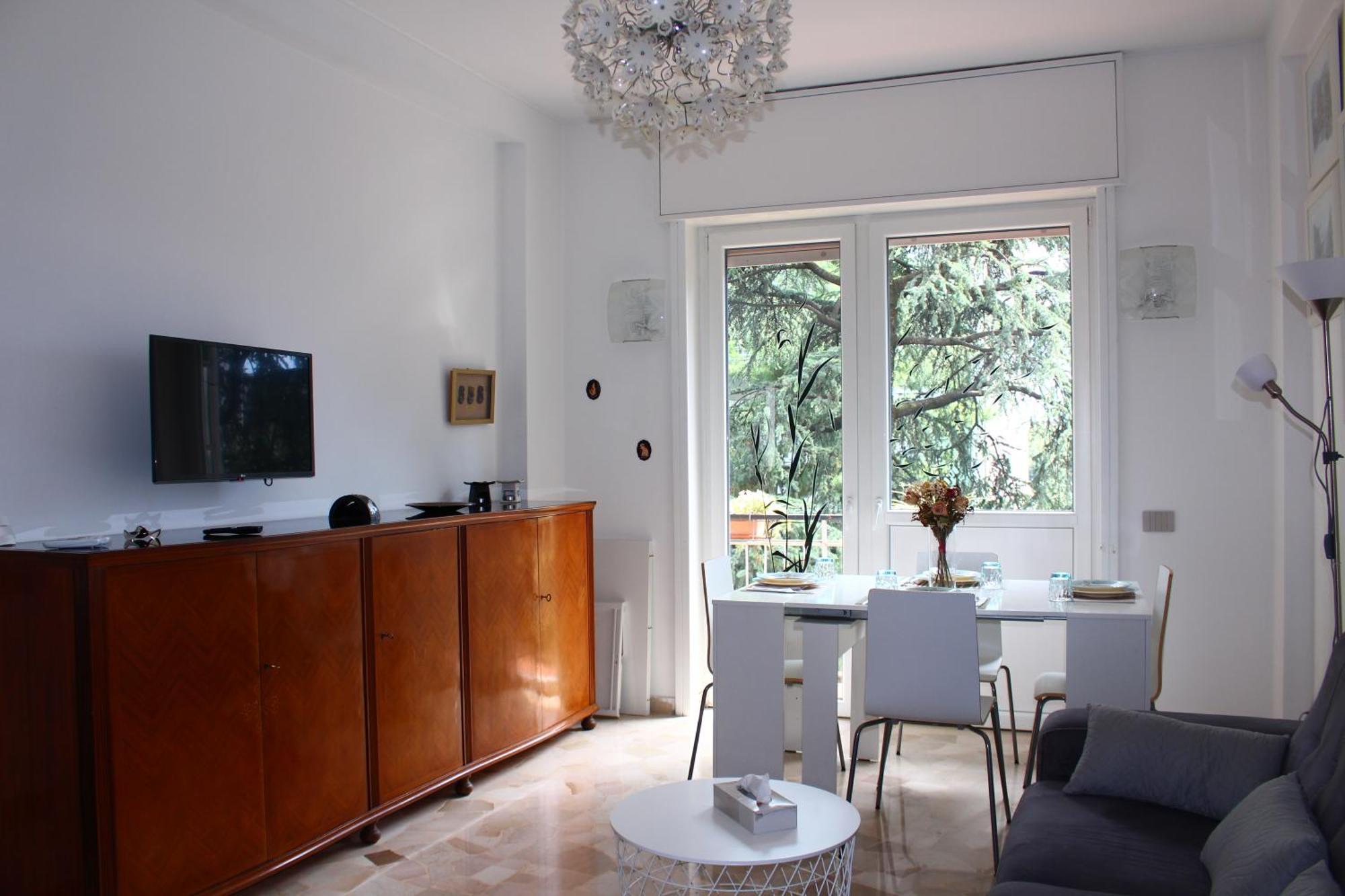 Your Place In Apartment Mailand