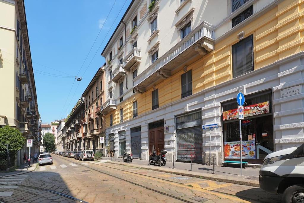 Apartment Loft Bilocale Due Livelli St Agostino - Mirable Pm Mailand