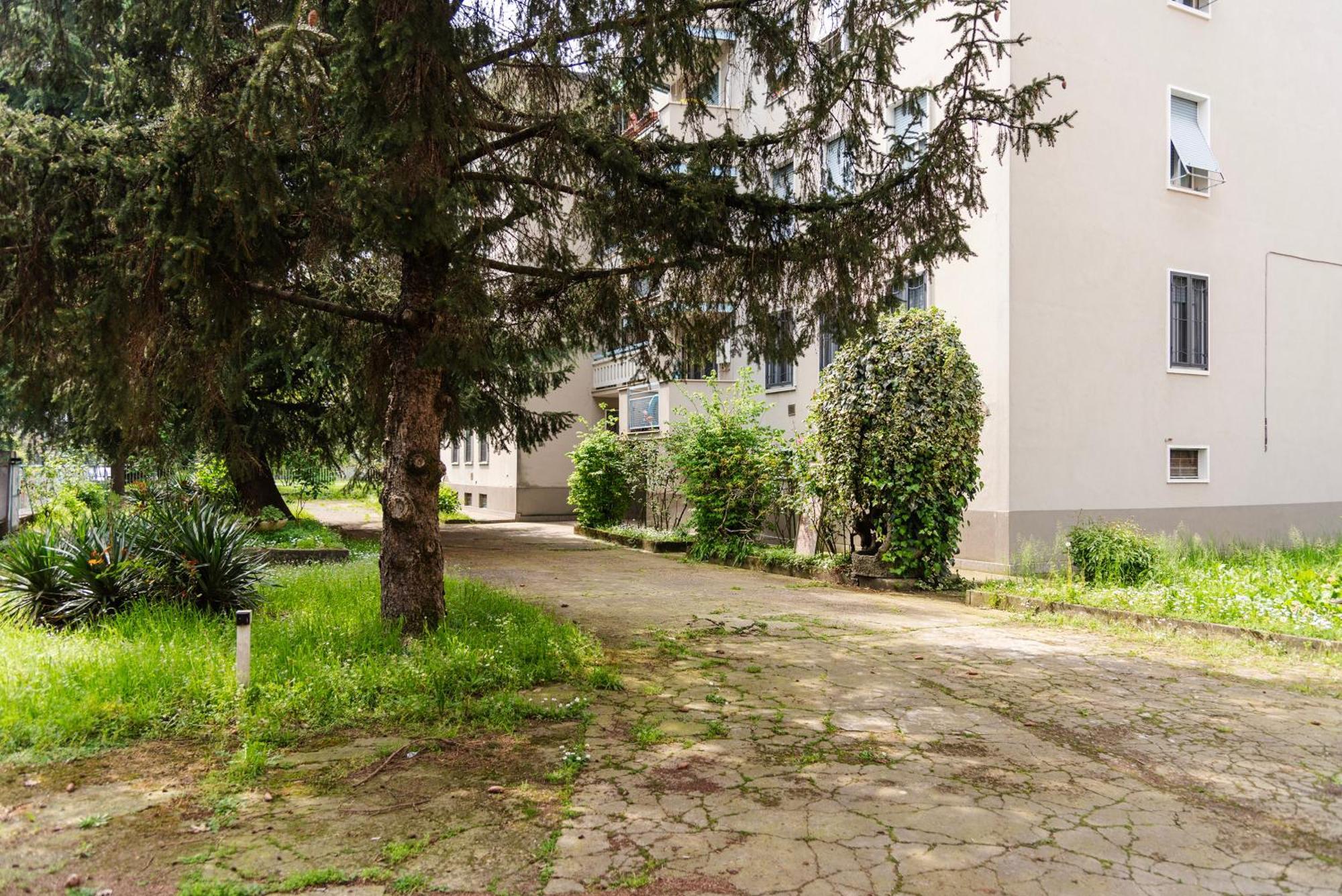 Apartment Youhosty- Terragni 31 Mailand