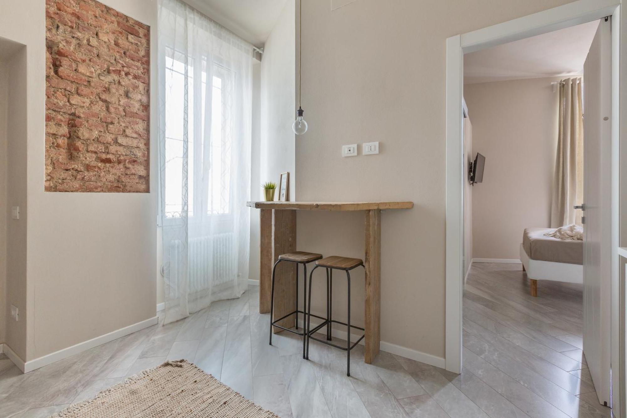 Stylish Skyline View Modern Amenities Apartment Mailand