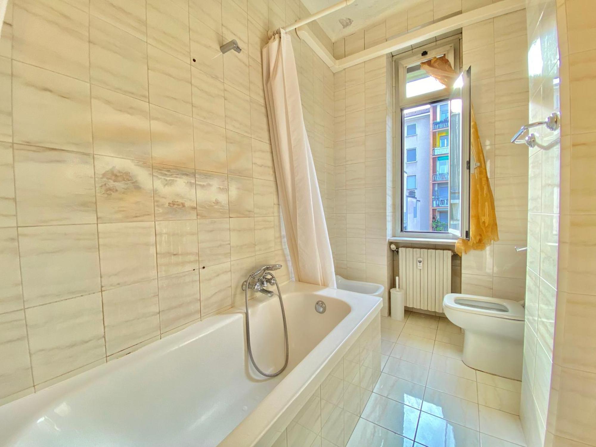 Washington Apartment *