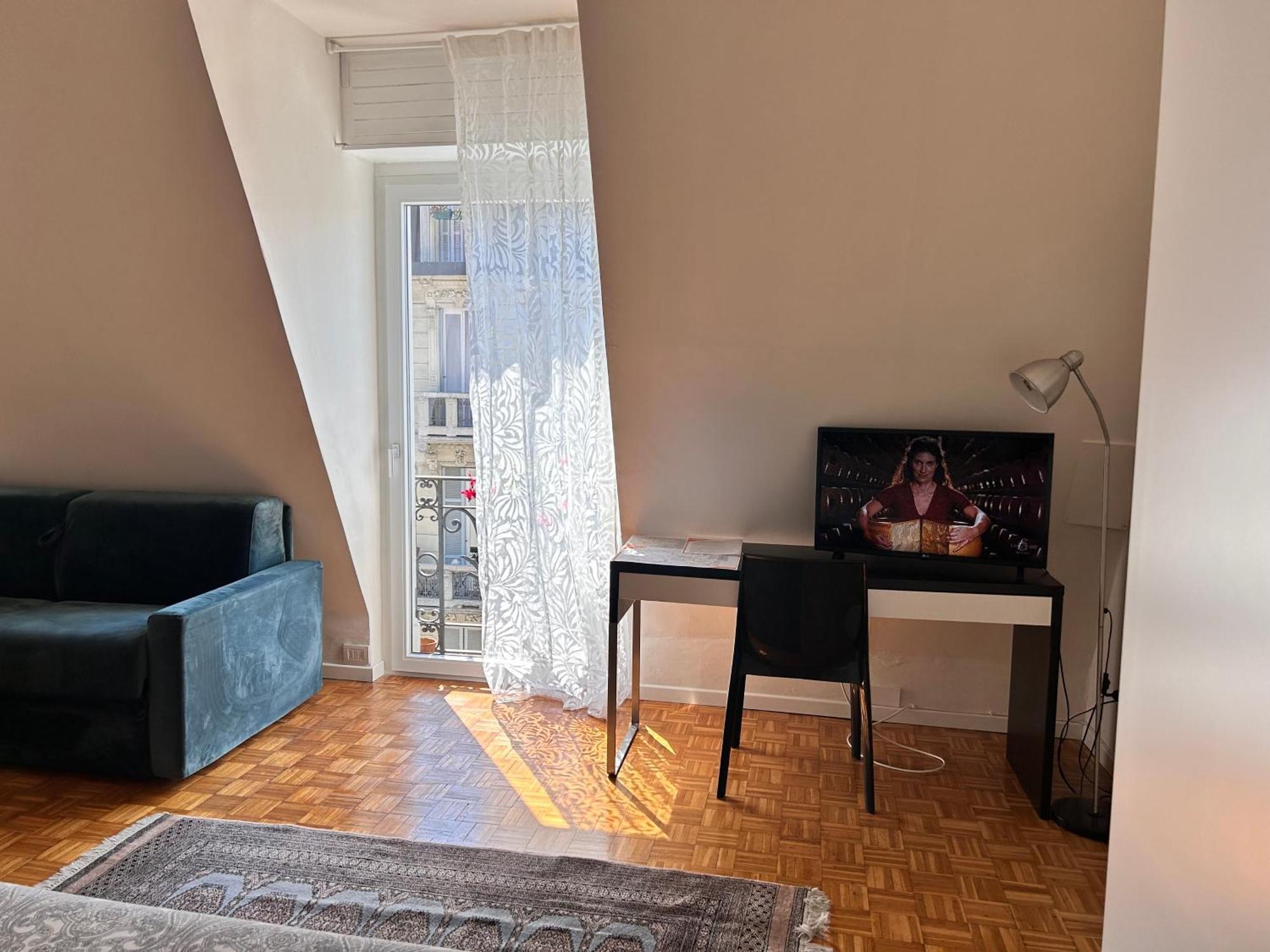 Apartment Easy Isola, For An Easy *