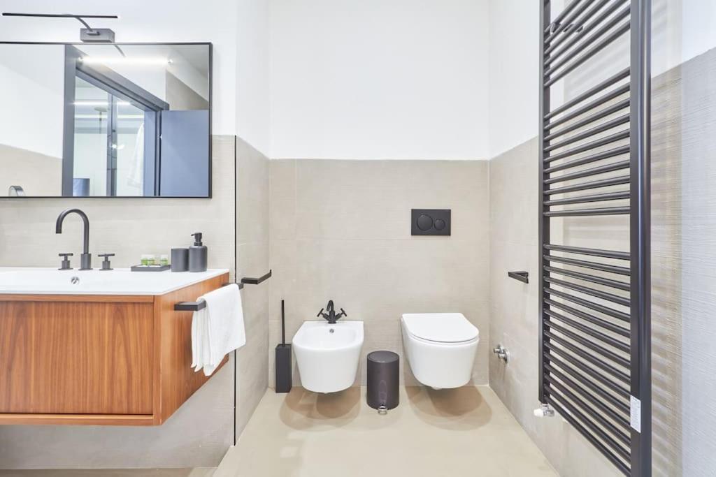 Easylife - Luxury Design With Jacuzzi Apartment Mailand