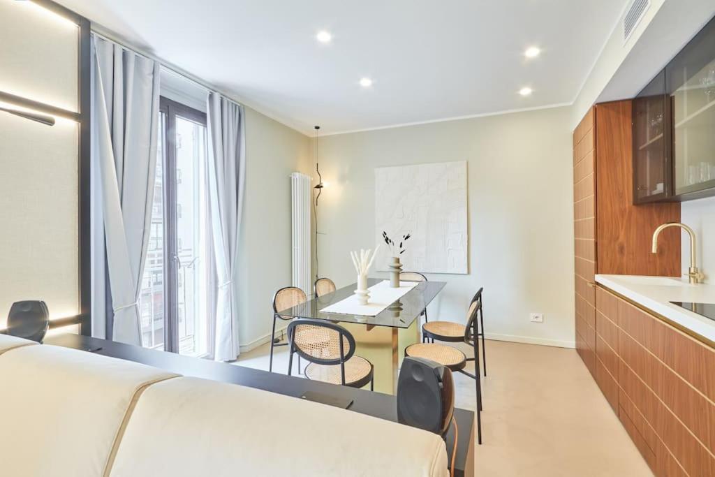 Easylife - Luxury Design With Jacuzzi Apartment