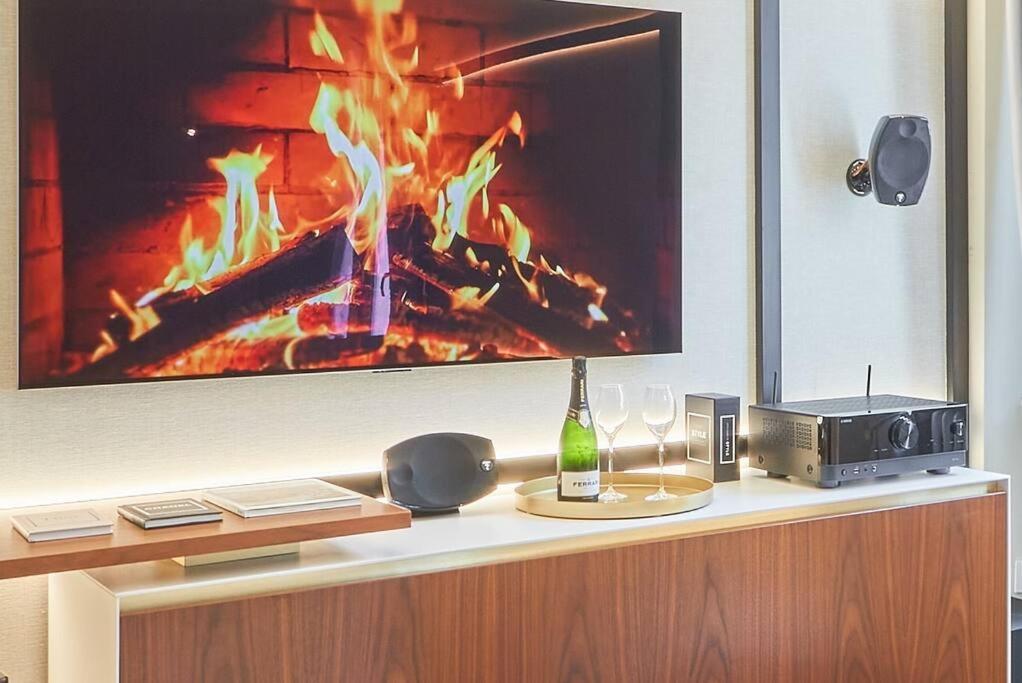 Easylife - Luxury Design With Jacuzzi Apartment *