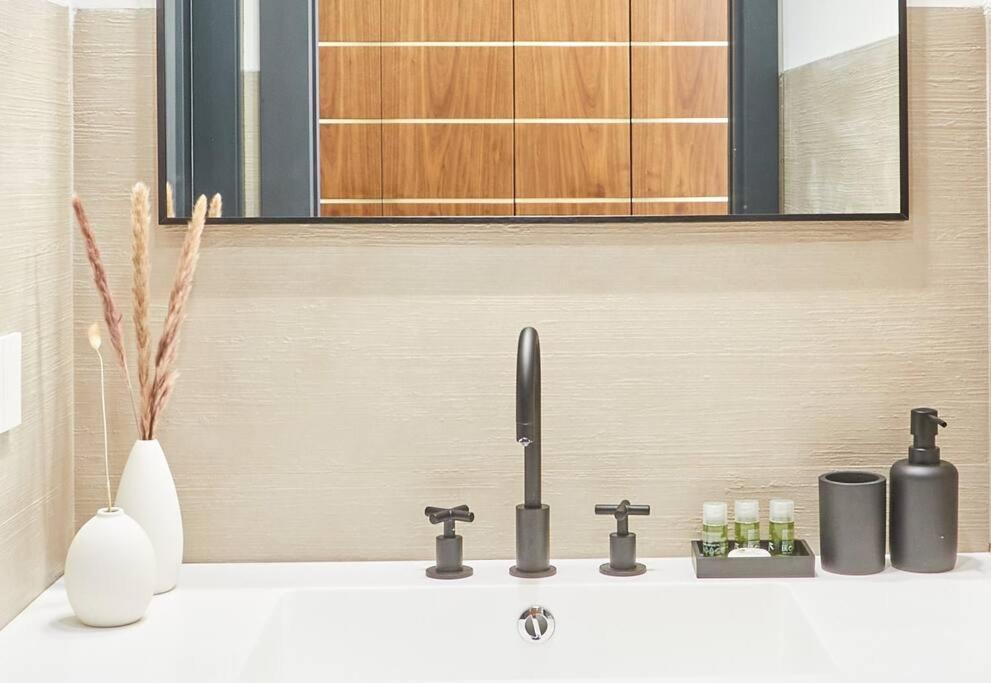 Easylife - Luxury Design With Jacuzzi Mailand