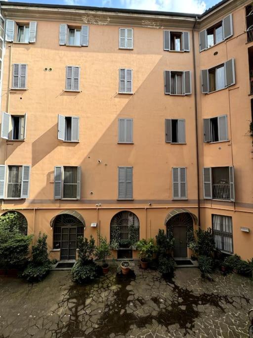 Grazioso In Moscova Apartment