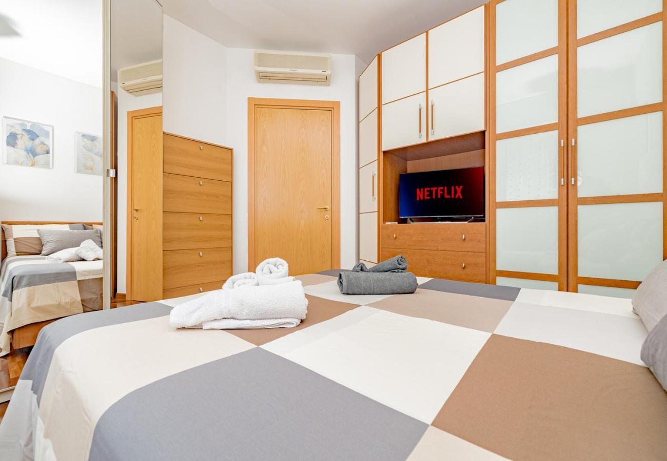 Apartment Arcimboldi's Terrace & Secure Parking Mailand