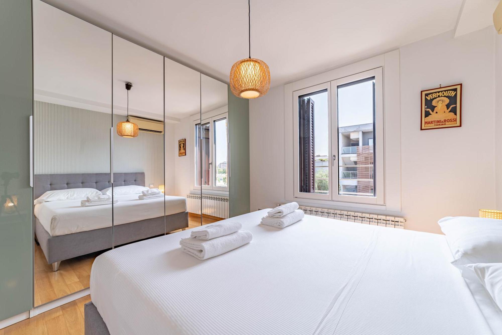 10' Navigli, Penthouse With Panoramic View * Milão
