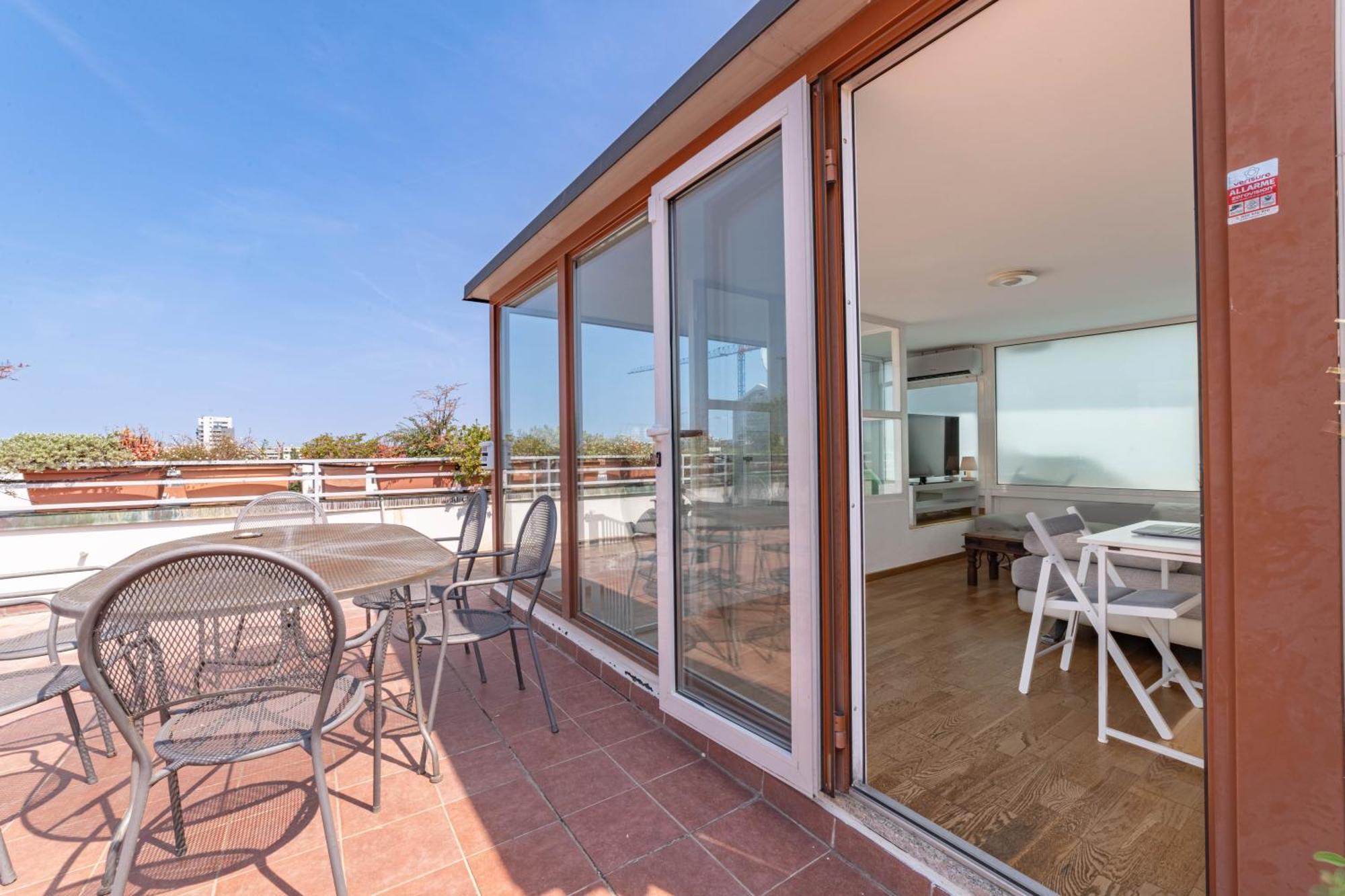 Apartamento 10' Navigli, Penthouse With Panoramic View
