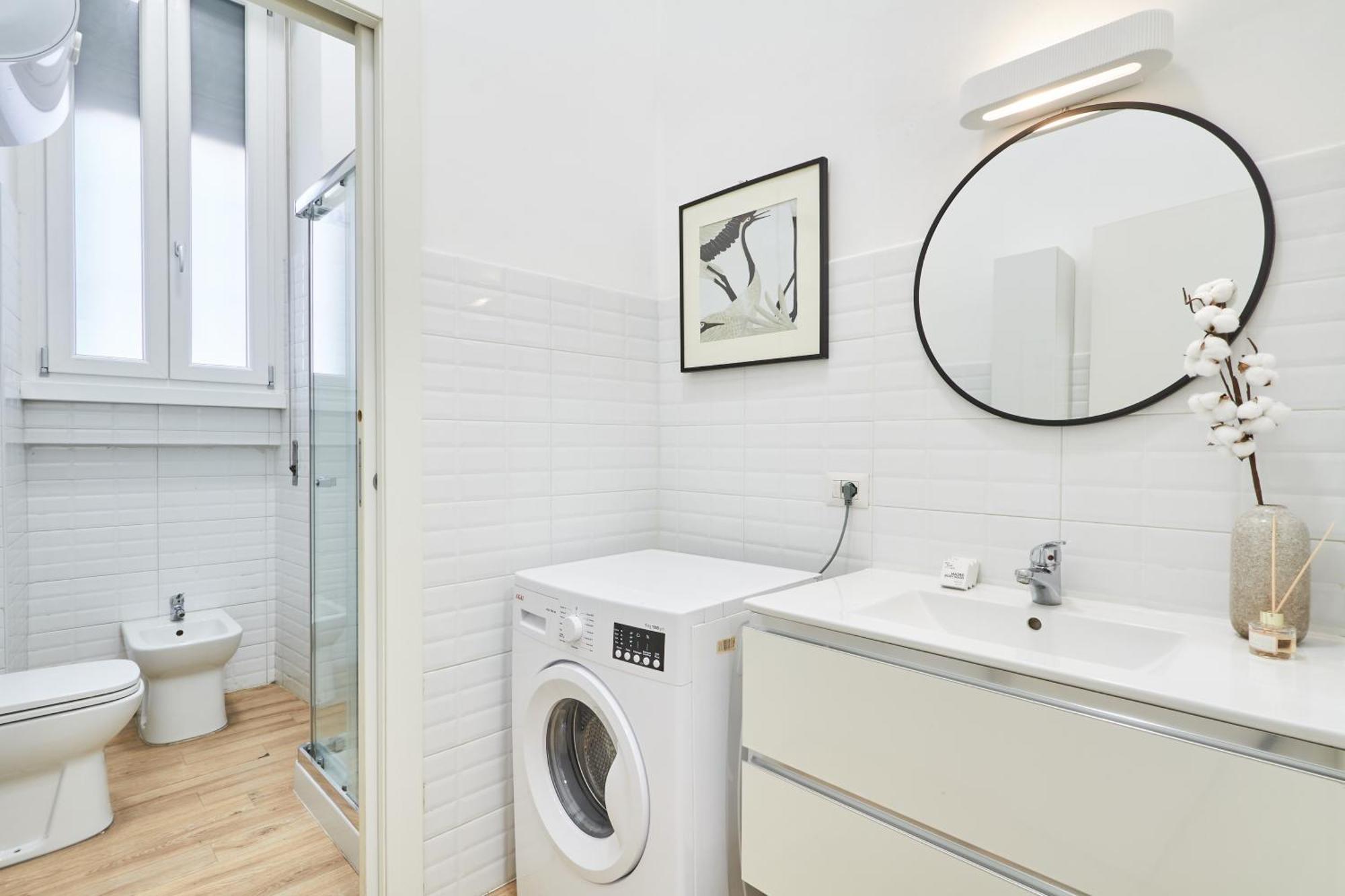 Spacious Flat Close To Fondazione Prada & Metro *