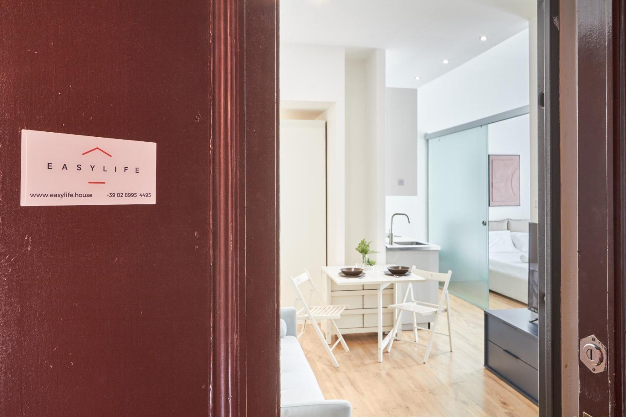 Spacious Flat Close To Fondazione Prada & Metro Apartment Mailand