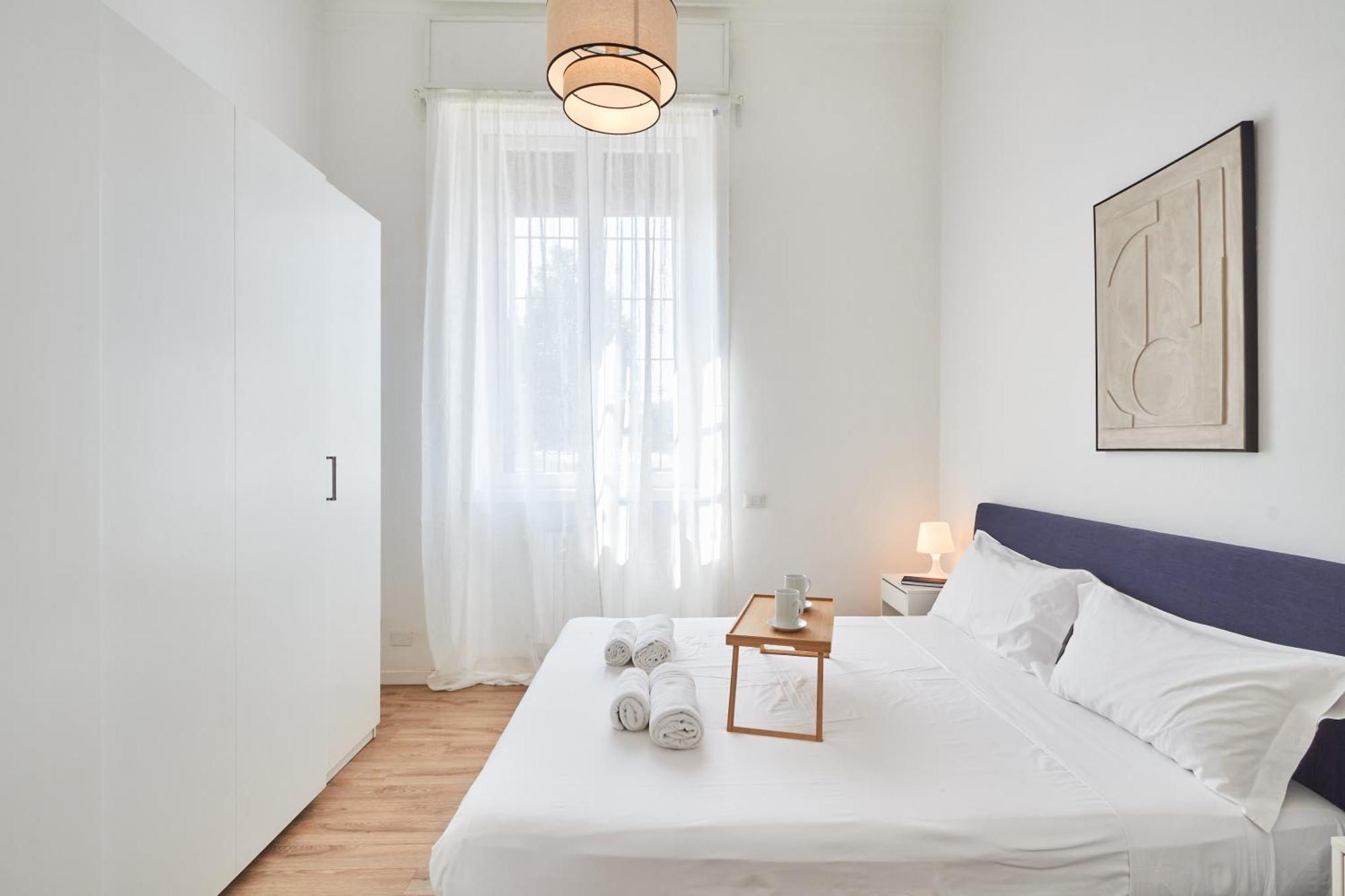 Apartment Spacious Flat Close To Fondazione Prada & Metro