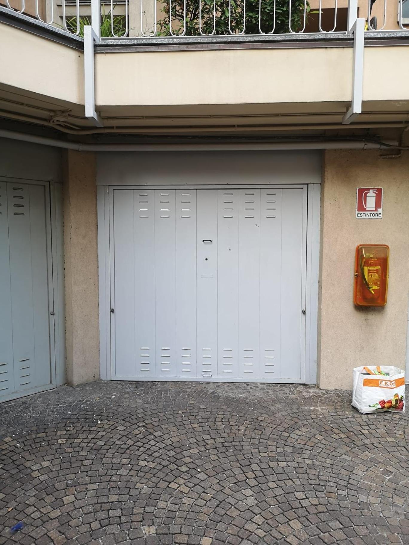 Cadolini - Secured Parking! - Duomo In 20 Min - Quiteness And Garden Apartment *