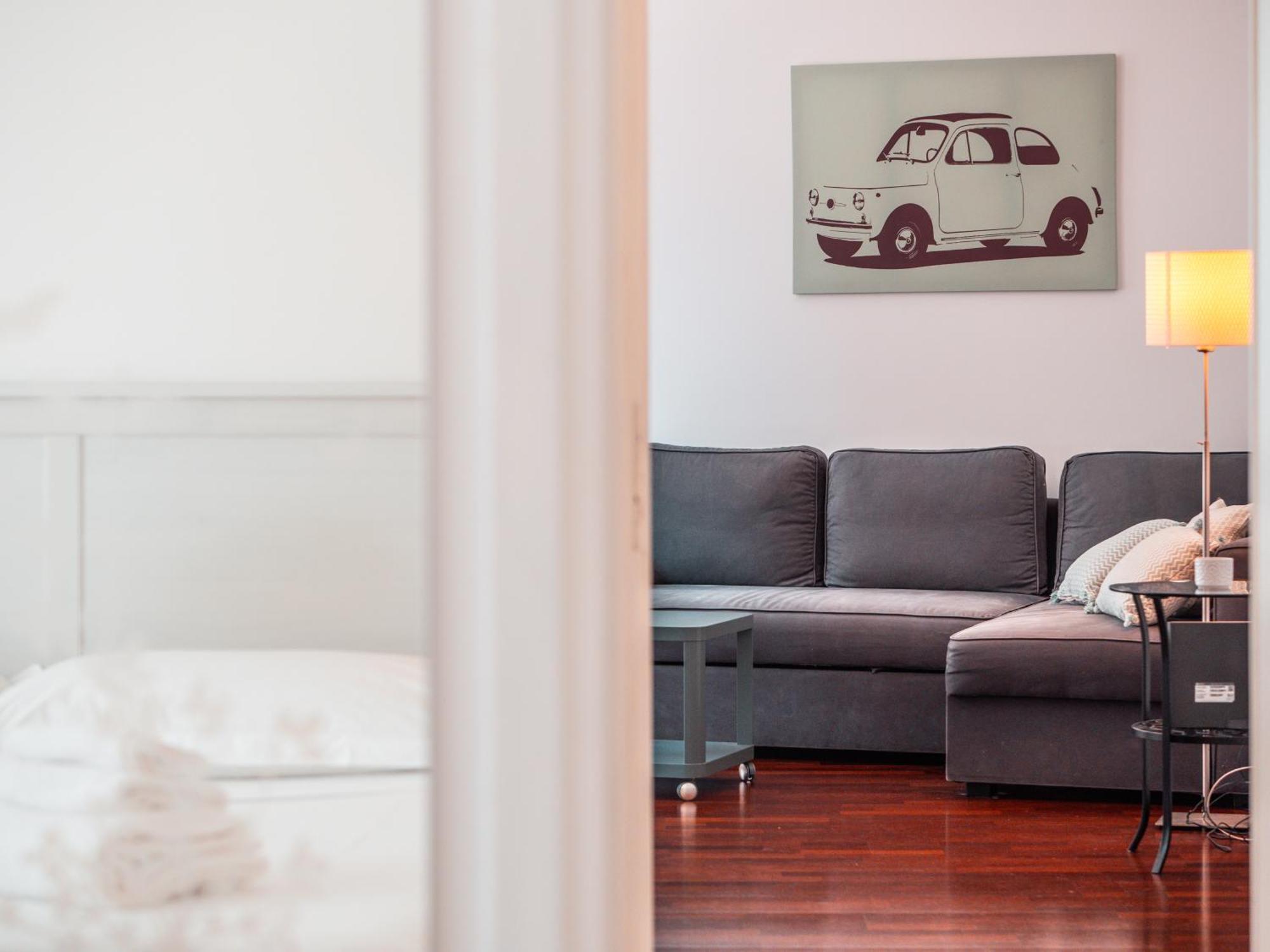 Keys Of Italy - Piazza Vetra Roomy Apartment