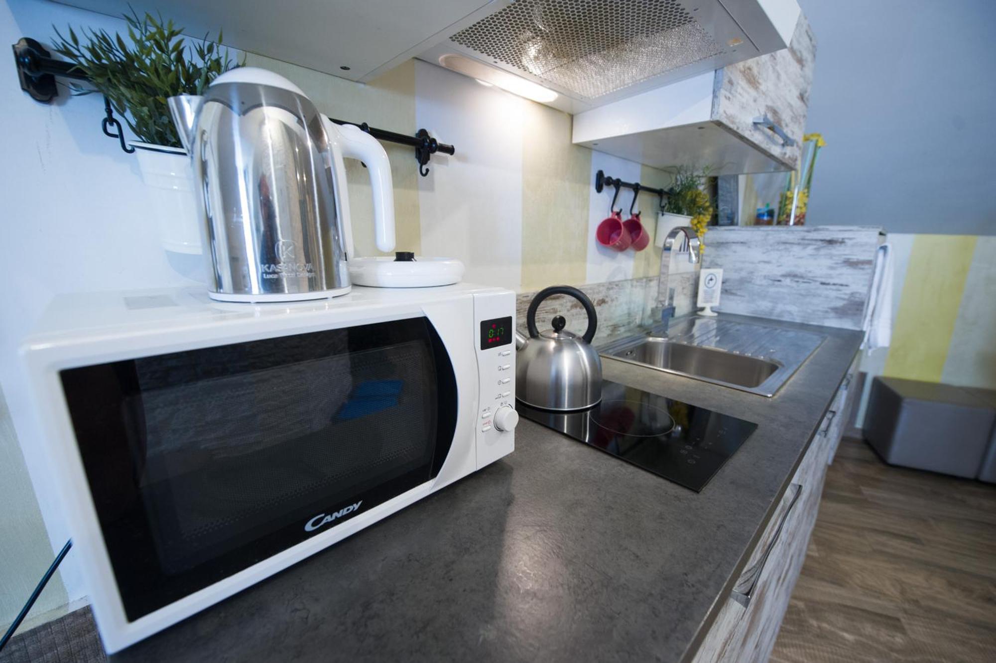 Apartamento Amazing Attic Max 10 People With Parking & Wifi, Near To 3 Tram Lines And To The Metro - Well Connected To Airports And To The Train Station