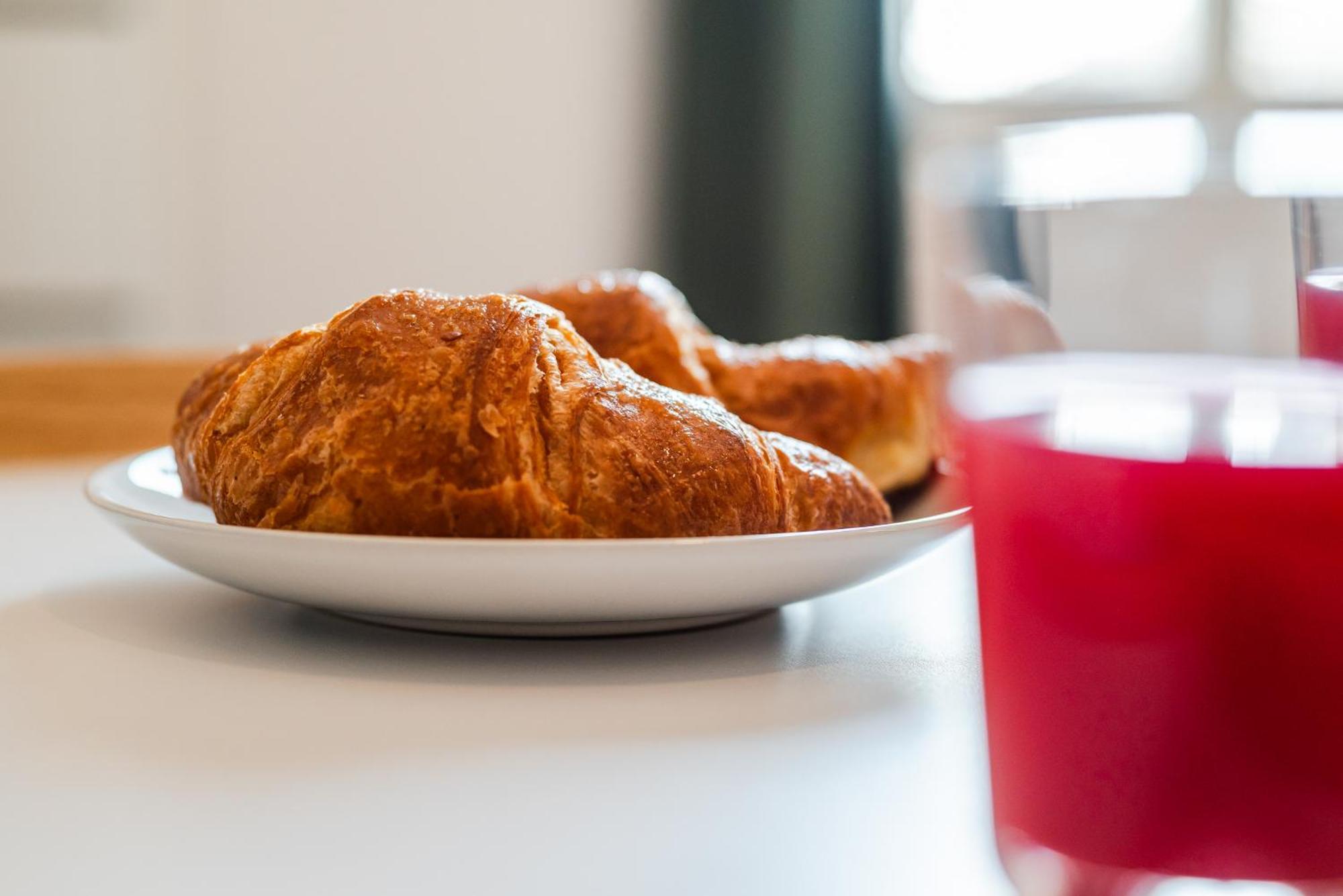 Padova's Nest - Close To Metro Apartment Mailand