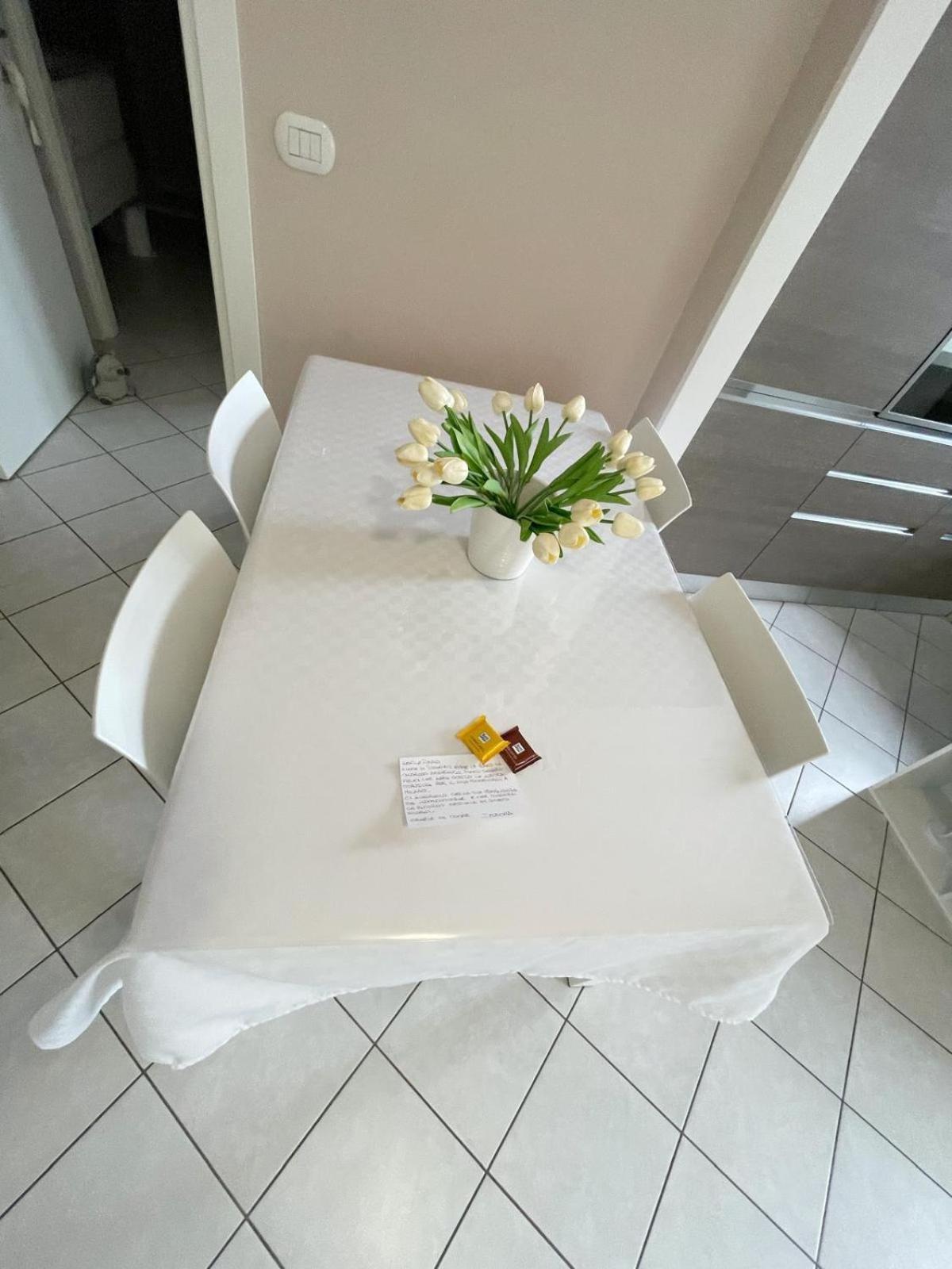 Torakiki's Linate Airport M2 Lambrate Apartment Mailand