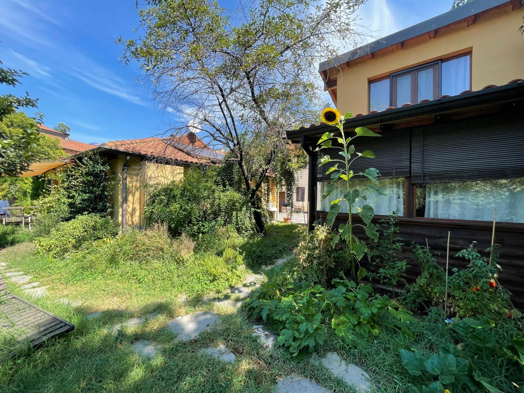 Oasis On Water In The Center Of Apartment Milan