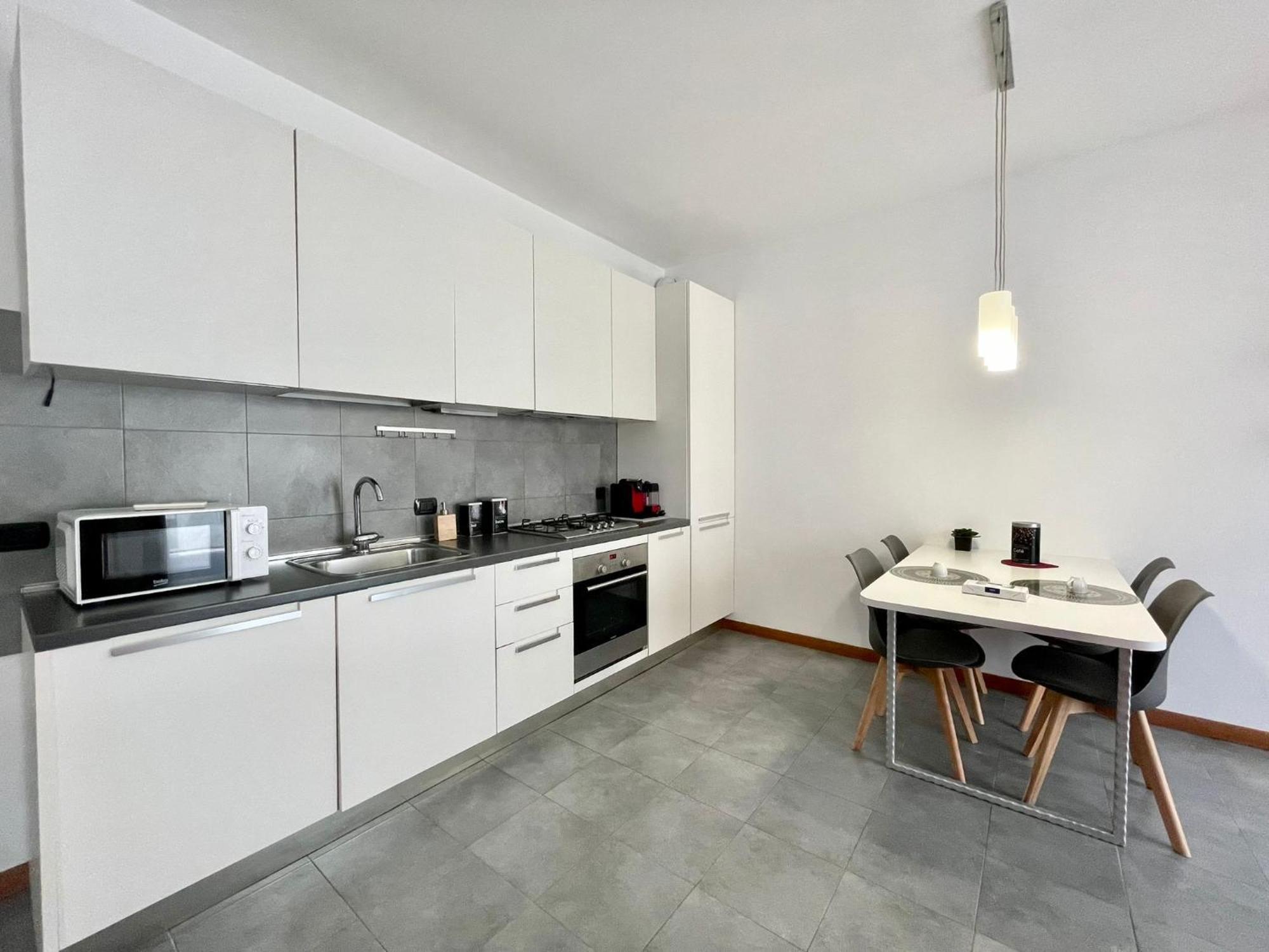 Apartment Santa Giulia Terrace - 15 Mins Center