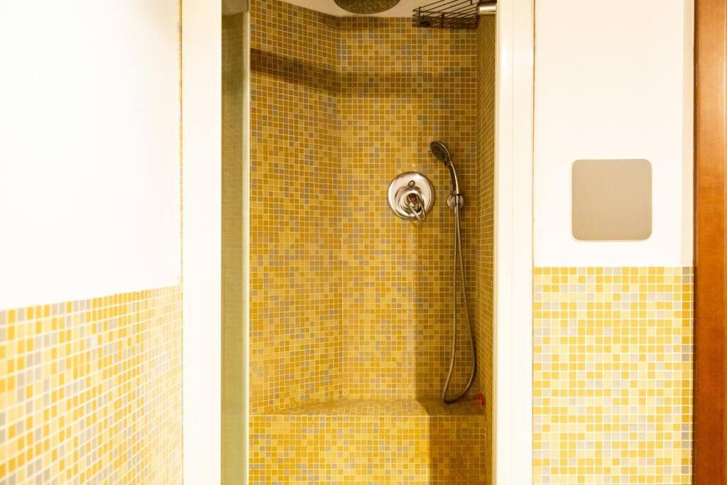Apartamento 2 Min Da Porta Genova - Elegante Bilocale *