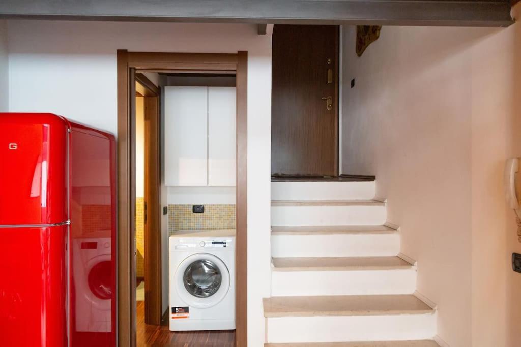 Apartamento 2 Min Da Porta Genova - Elegante Bilocale Milão