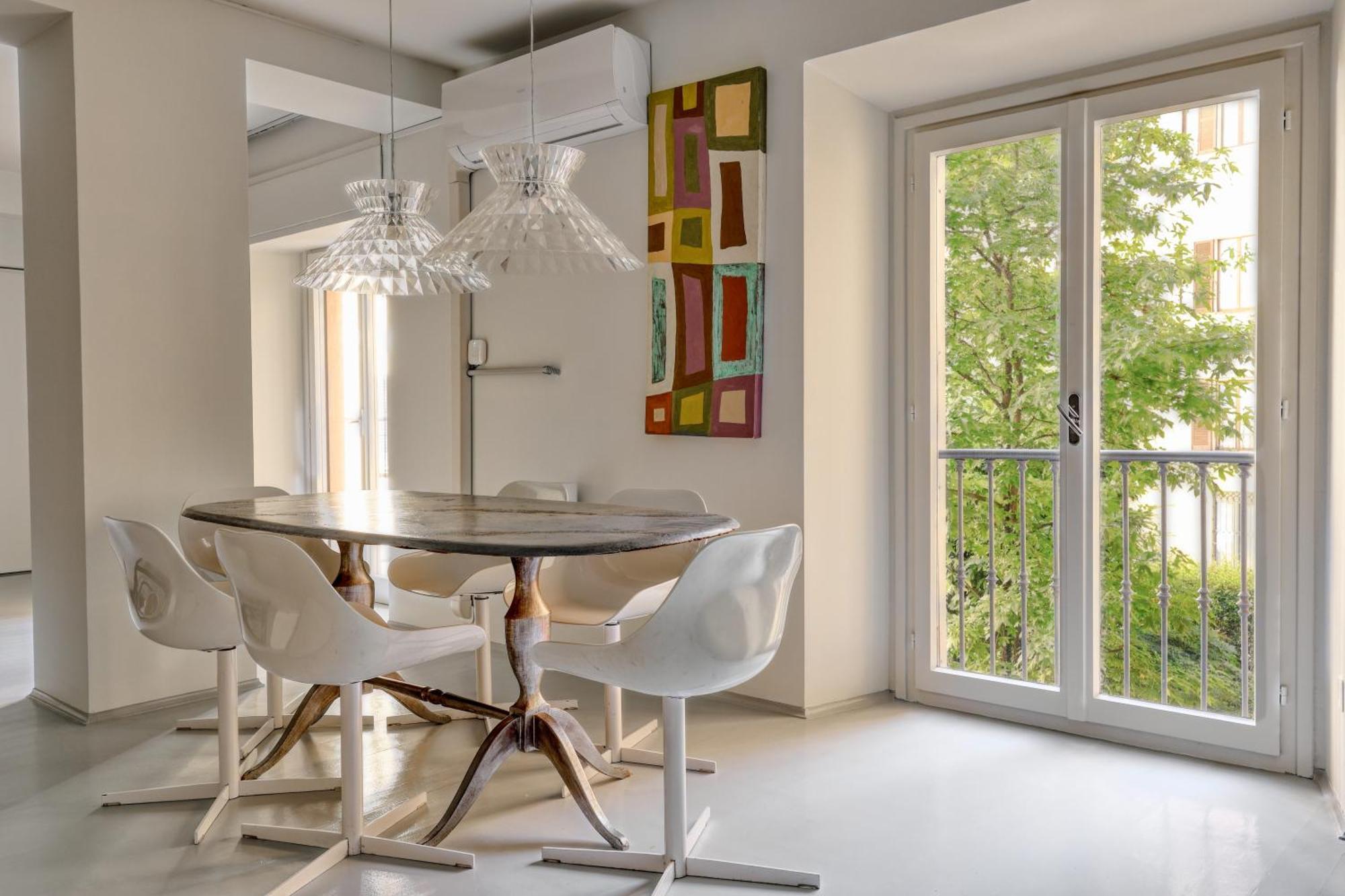 Brera - Bright And Cosy 2 Bedrooms Apt- Via Solferino
