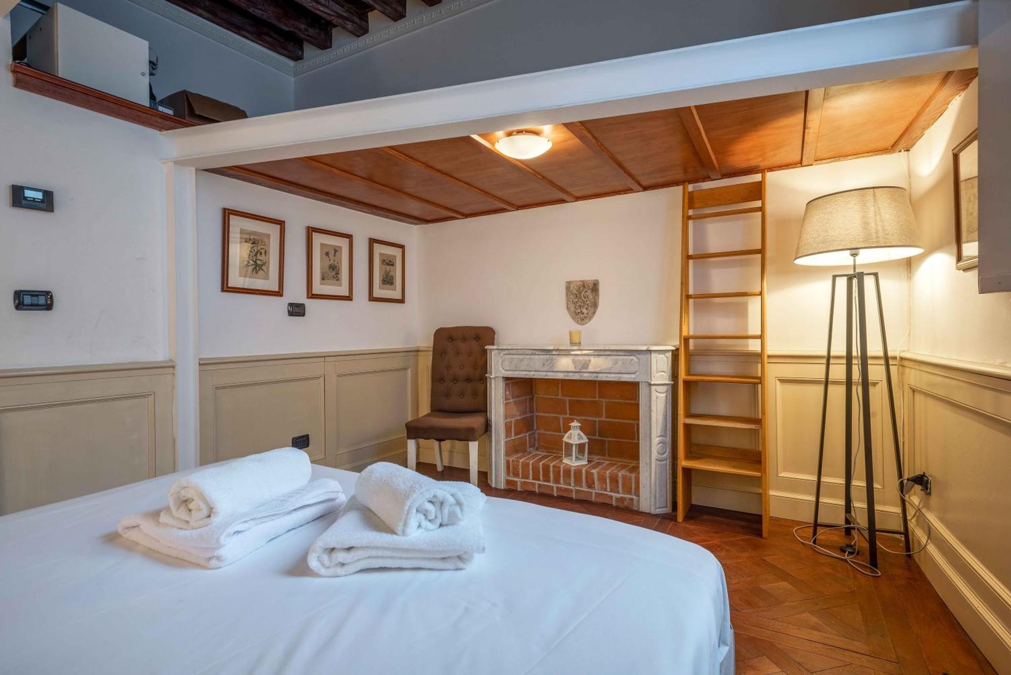 Exclusive 4 Bedrooms Near Duomo Mailand