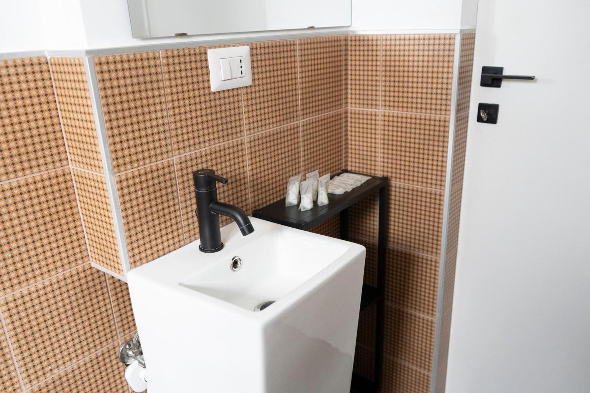 Apartment Mo87 Loreto- Duomo-chic With Wi-fi Mailand